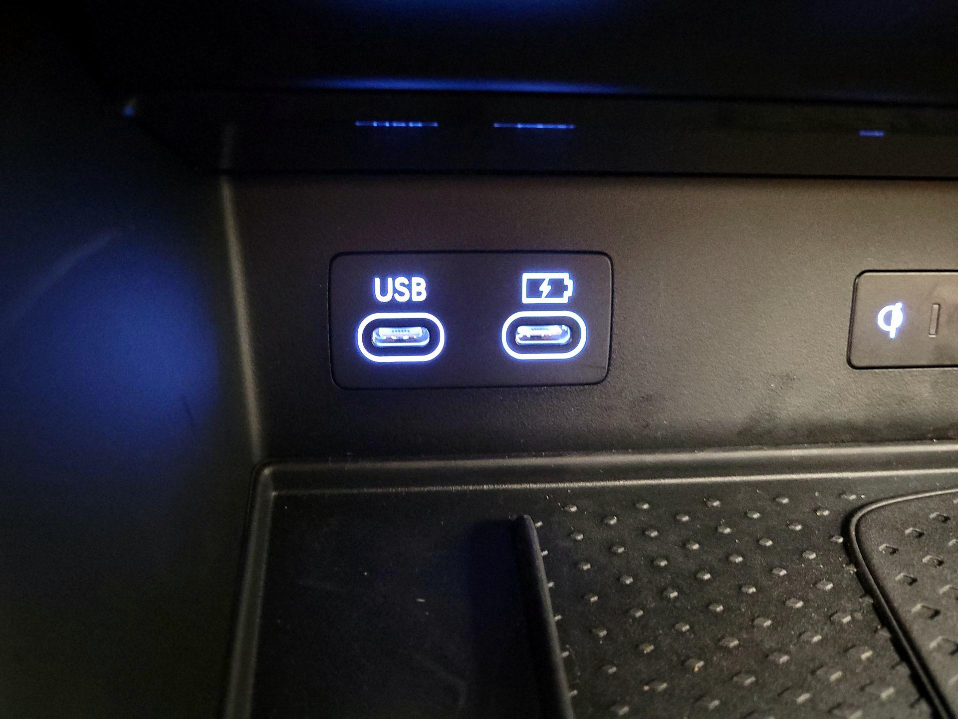 Thumbnail: 2025 Genesis GV80 - 19