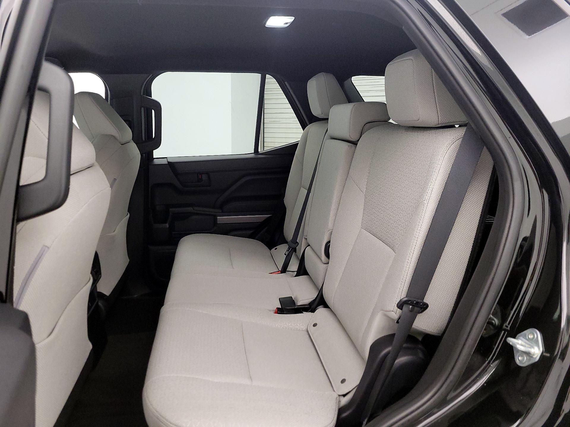 Thumbnail: 2025 Toyota 4Runner - 19