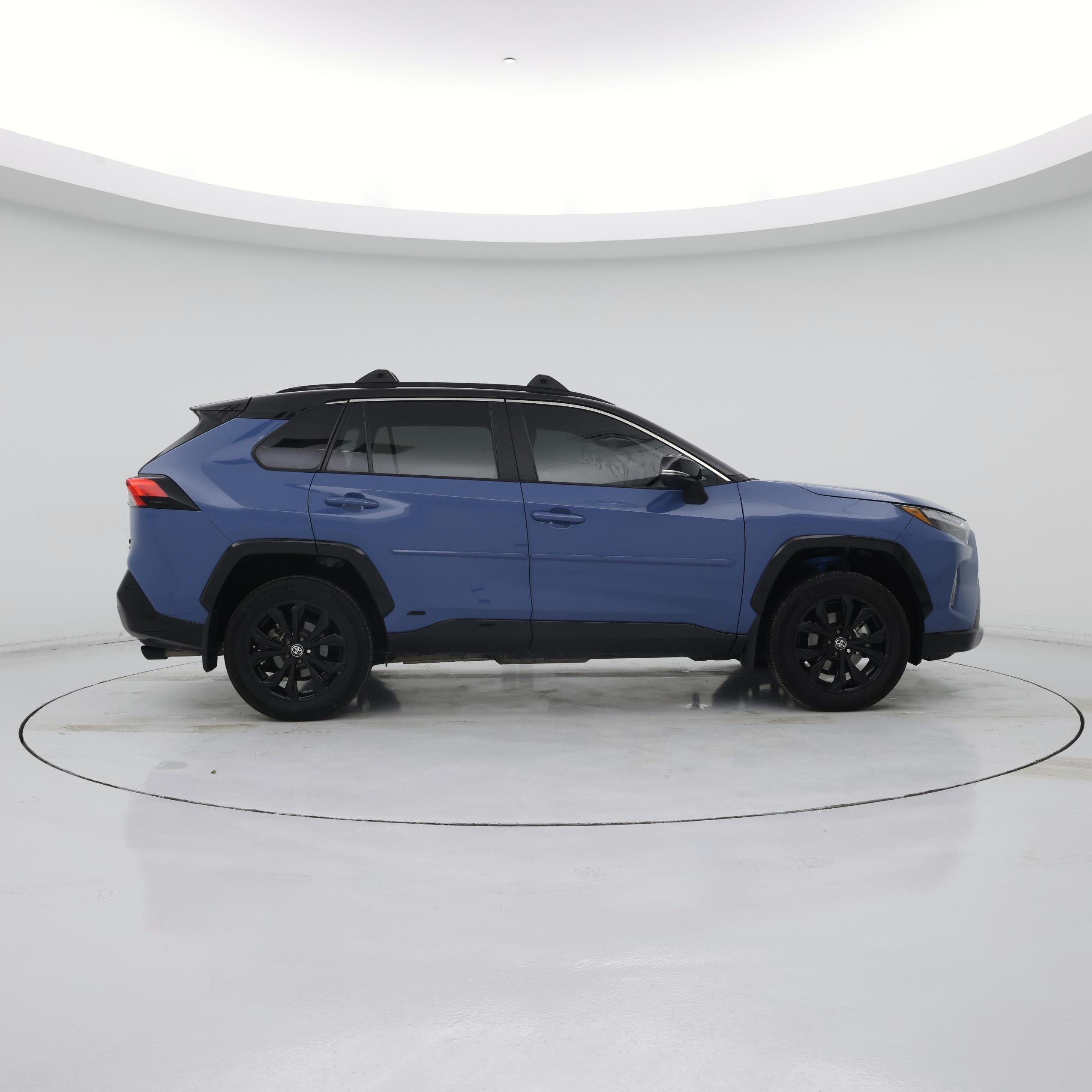 Thumbnail: 2025 Toyota RAV4 - 7