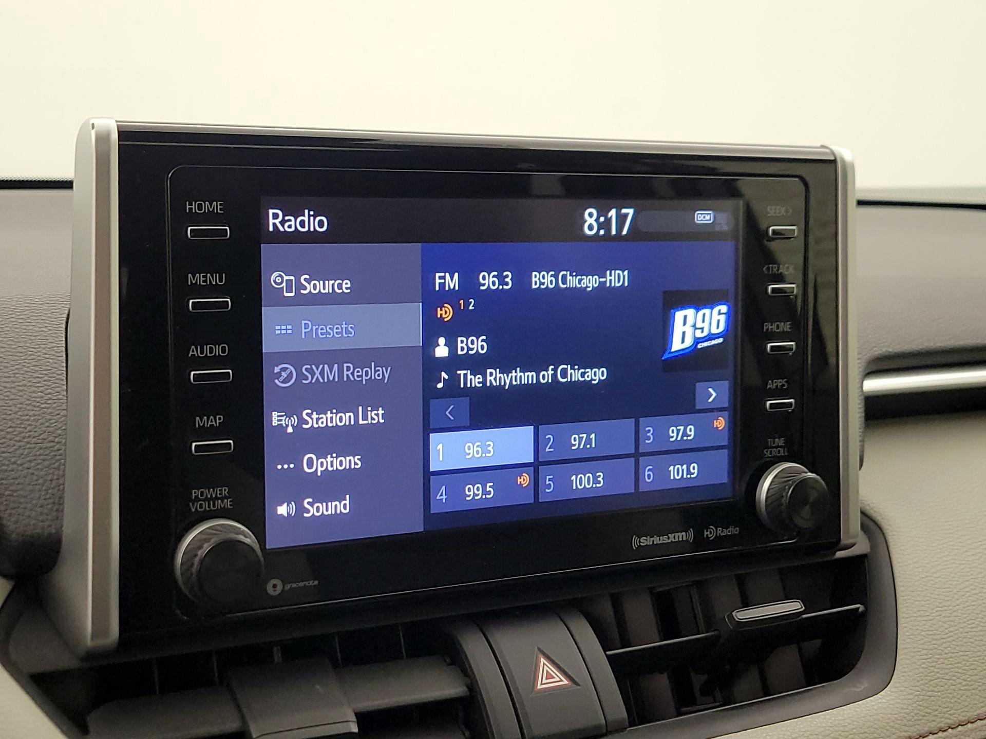 Thumbnail: 2019 Toyota RAV4 - 16