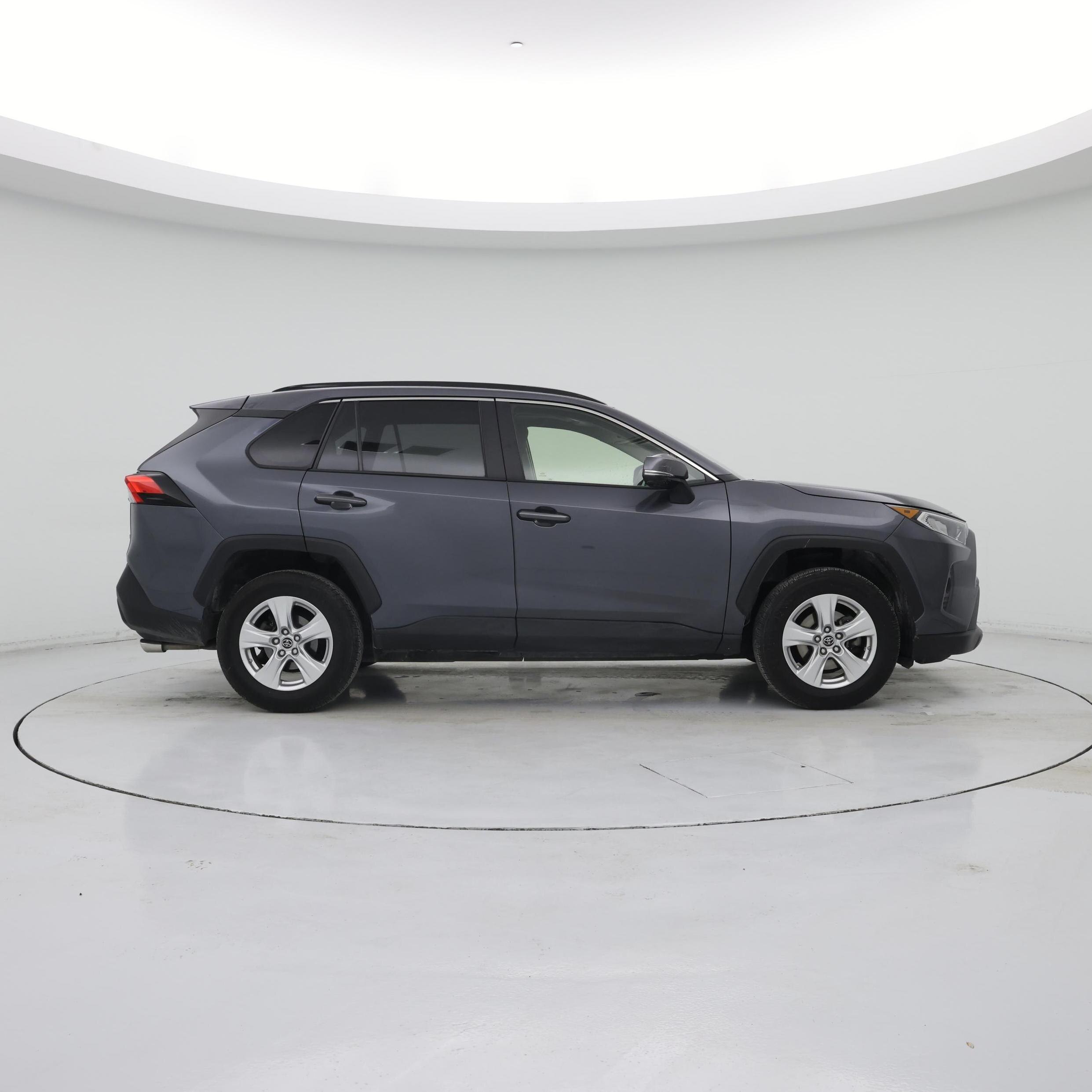 Thumbnail: 2019 Toyota RAV4 - 7