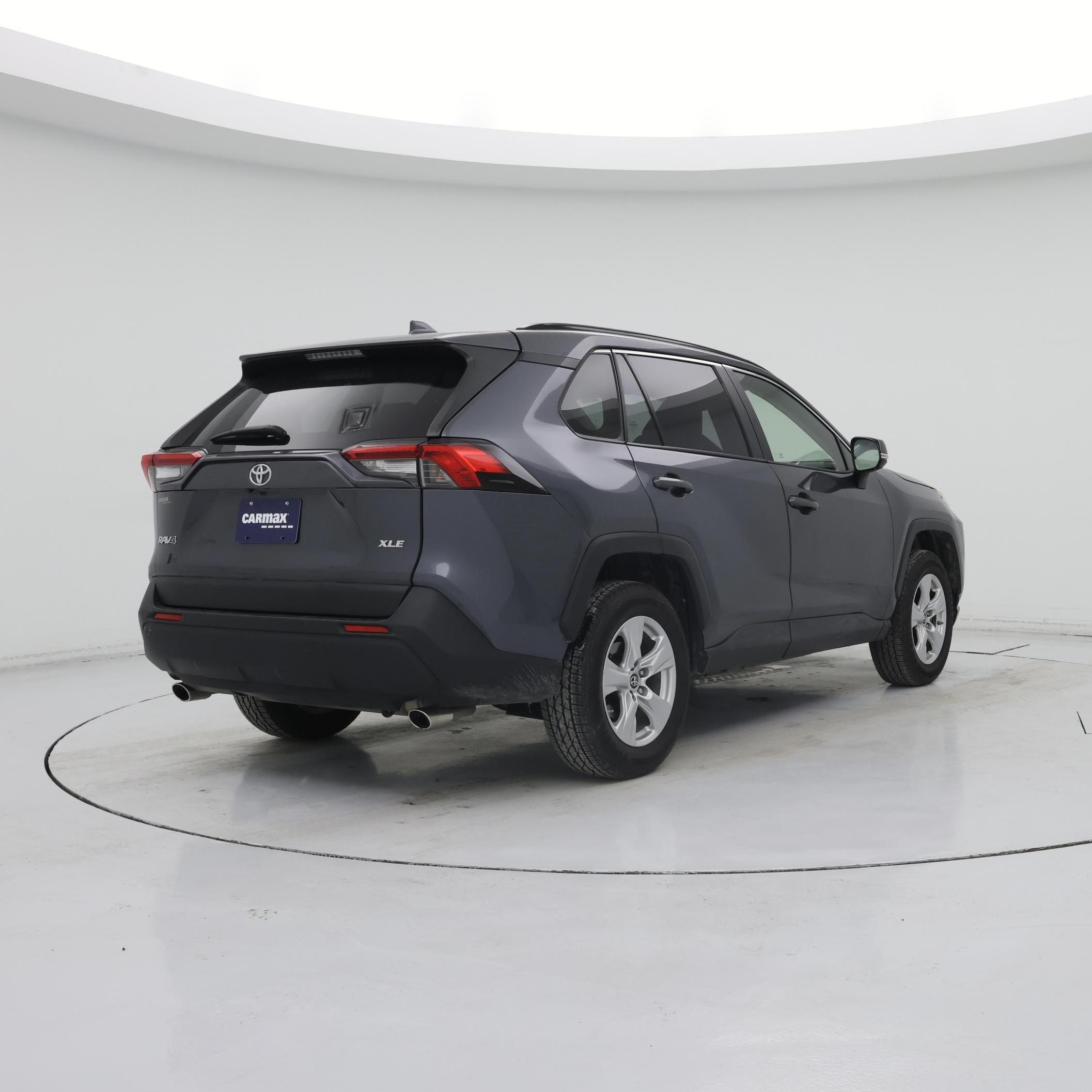 Thumbnail: 2019 Toyota RAV4 - 8