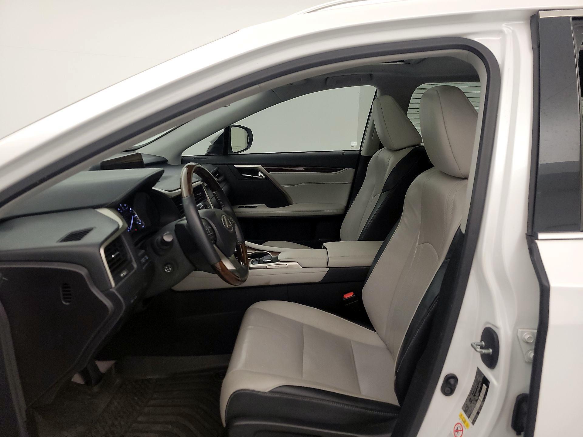 Thumbnail: 2016 Lexus RX - 11