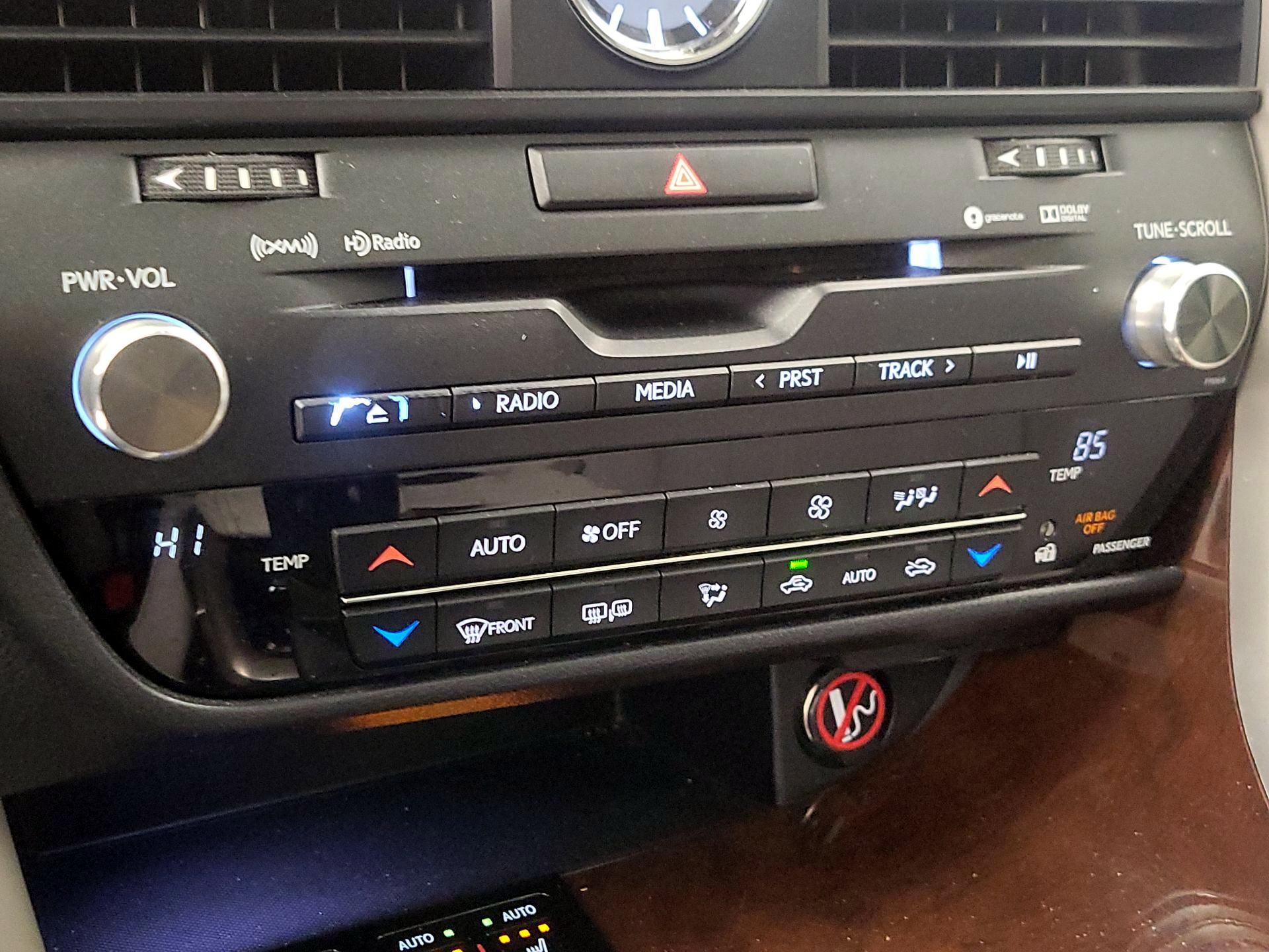 Thumbnail: 2016 Lexus RX - 17