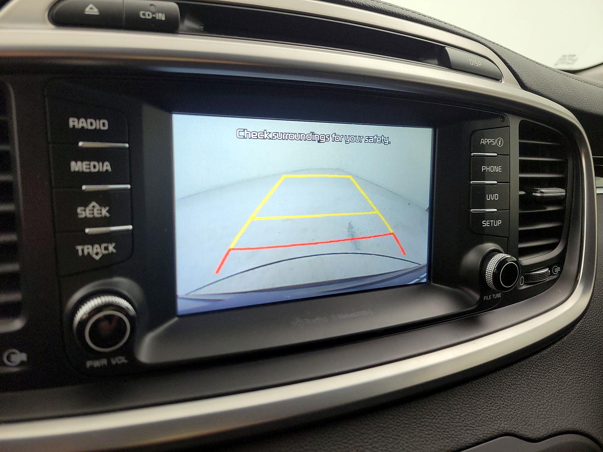 Thumbnail: 2017 Kia Sorento - 14