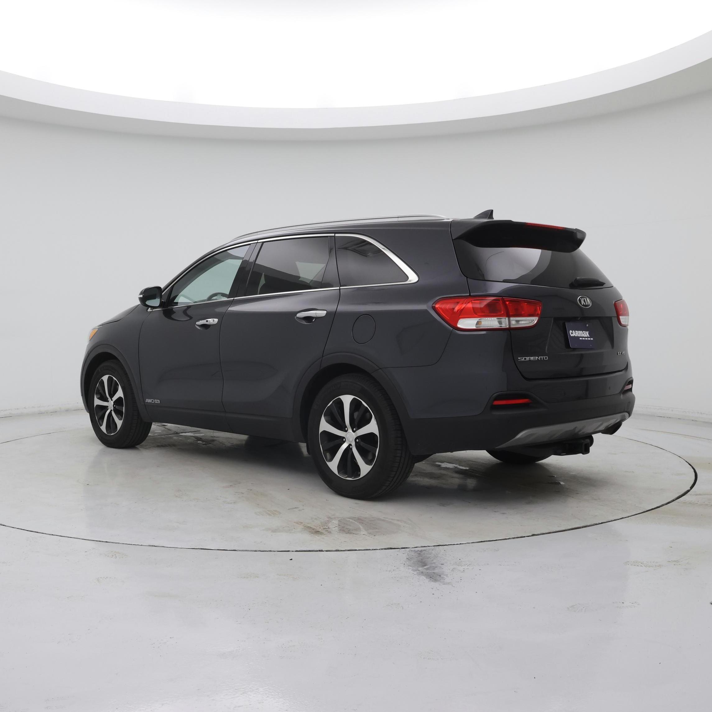 Thumbnail: 2017 Kia Sorento - 2