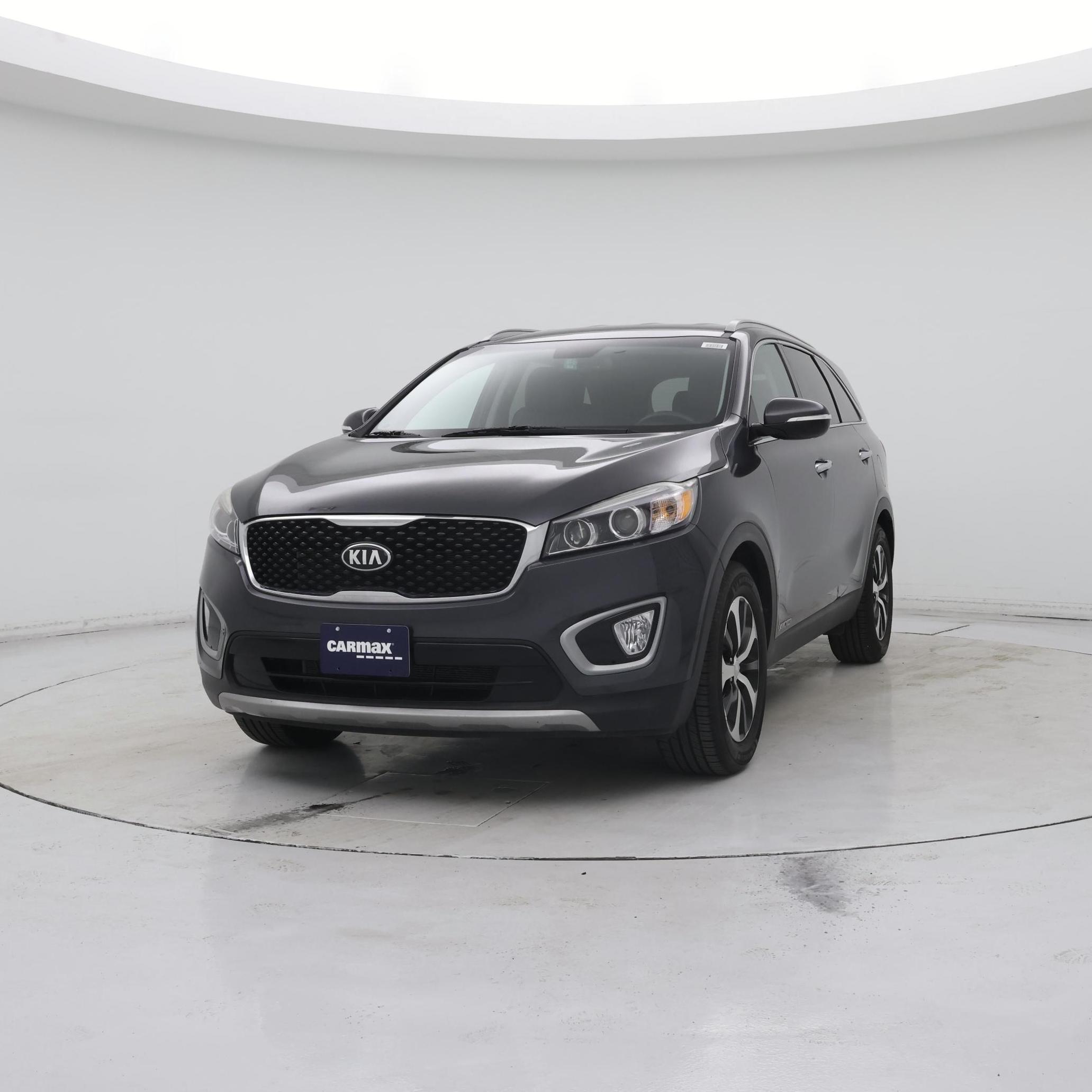 Thumbnail: 2017 Kia Sorento - 4