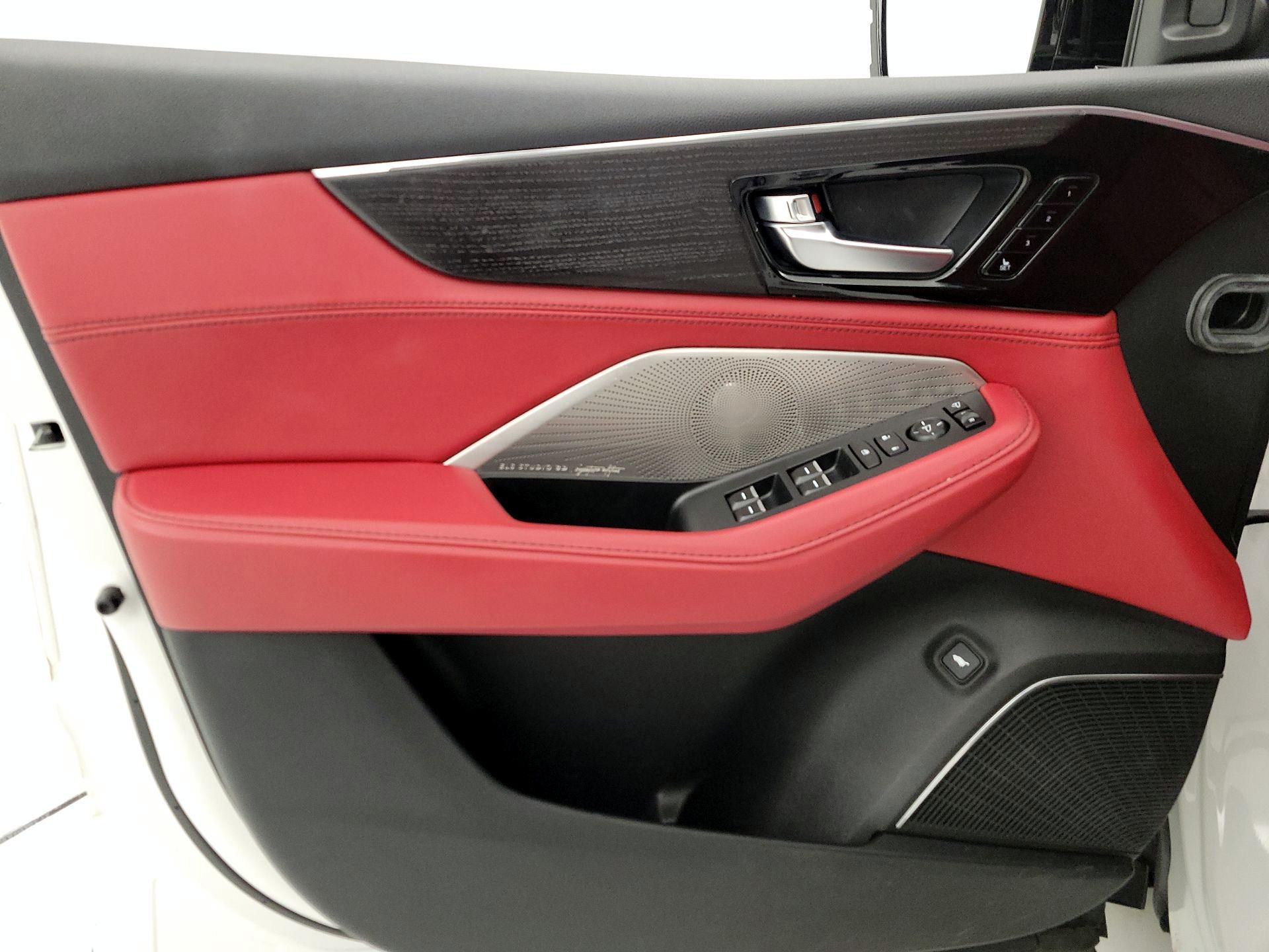 Thumbnail: 2023 Acura MDX - 12