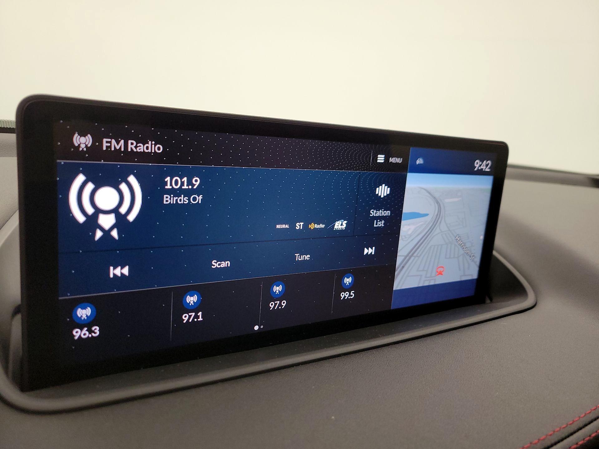 Thumbnail: 2023 Acura MDX - 16