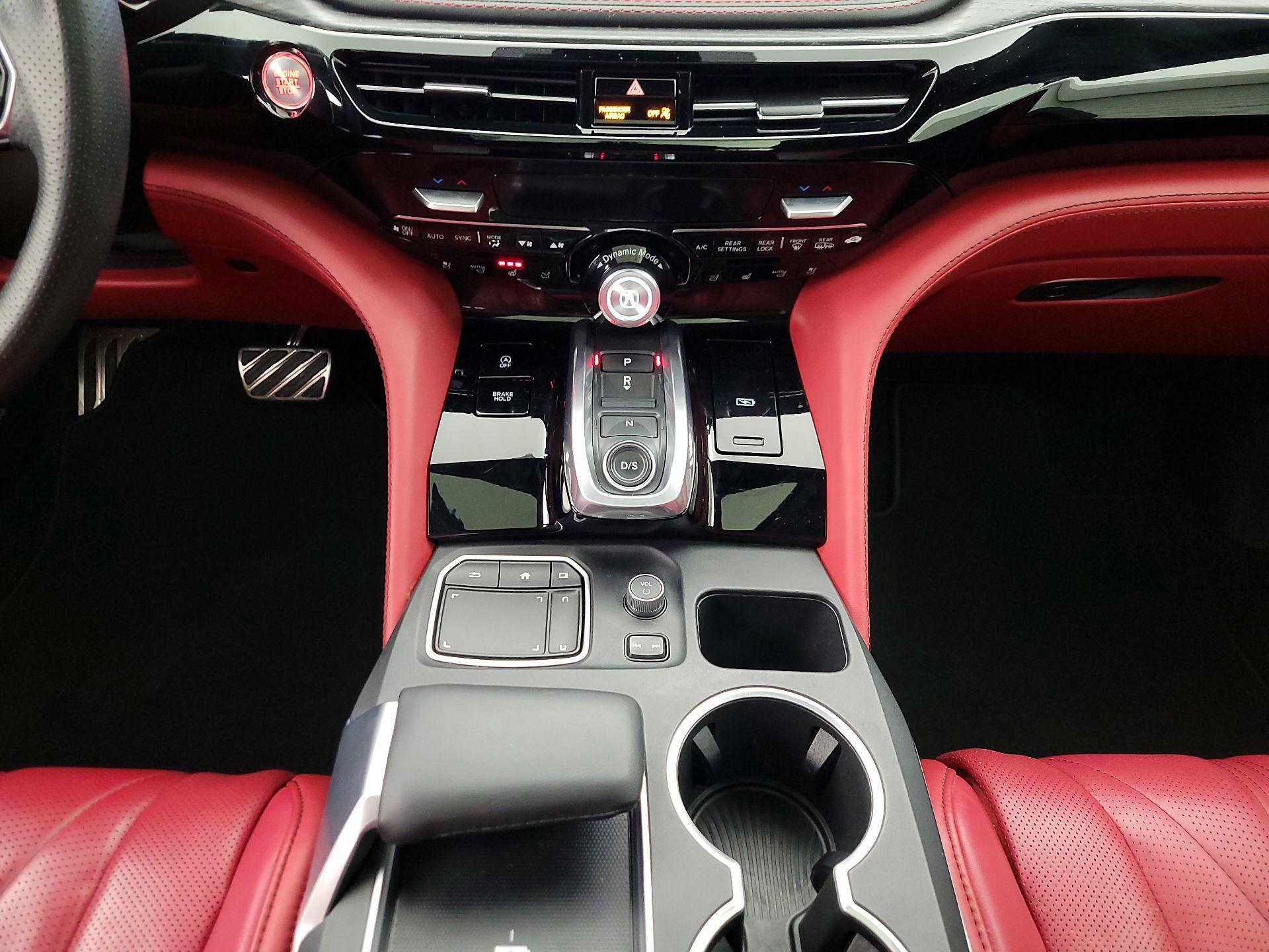 Thumbnail: 2023 Acura MDX - 18