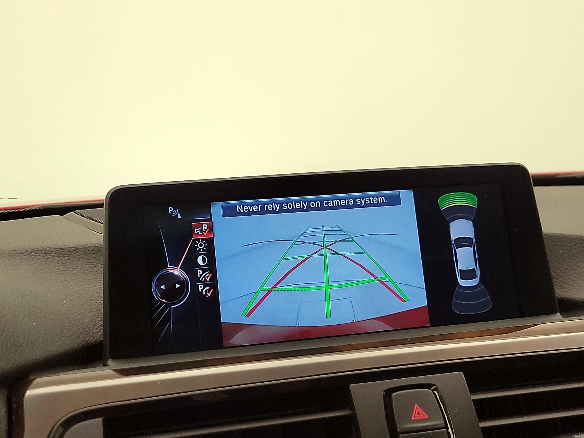 Thumbnail: 2015 BMW 4 Series - 15