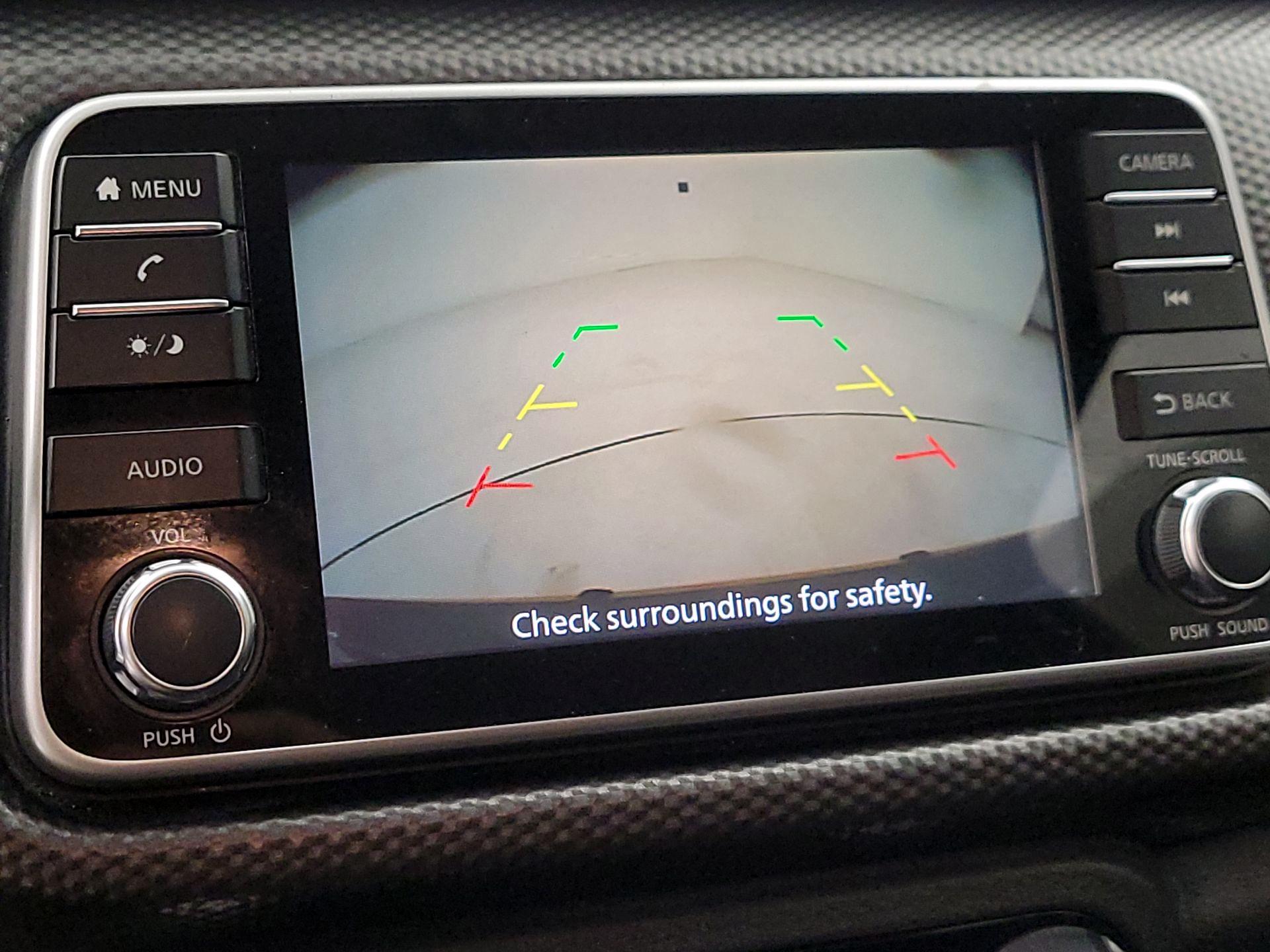 Thumbnail: 2020 Nissan Kicks - 13