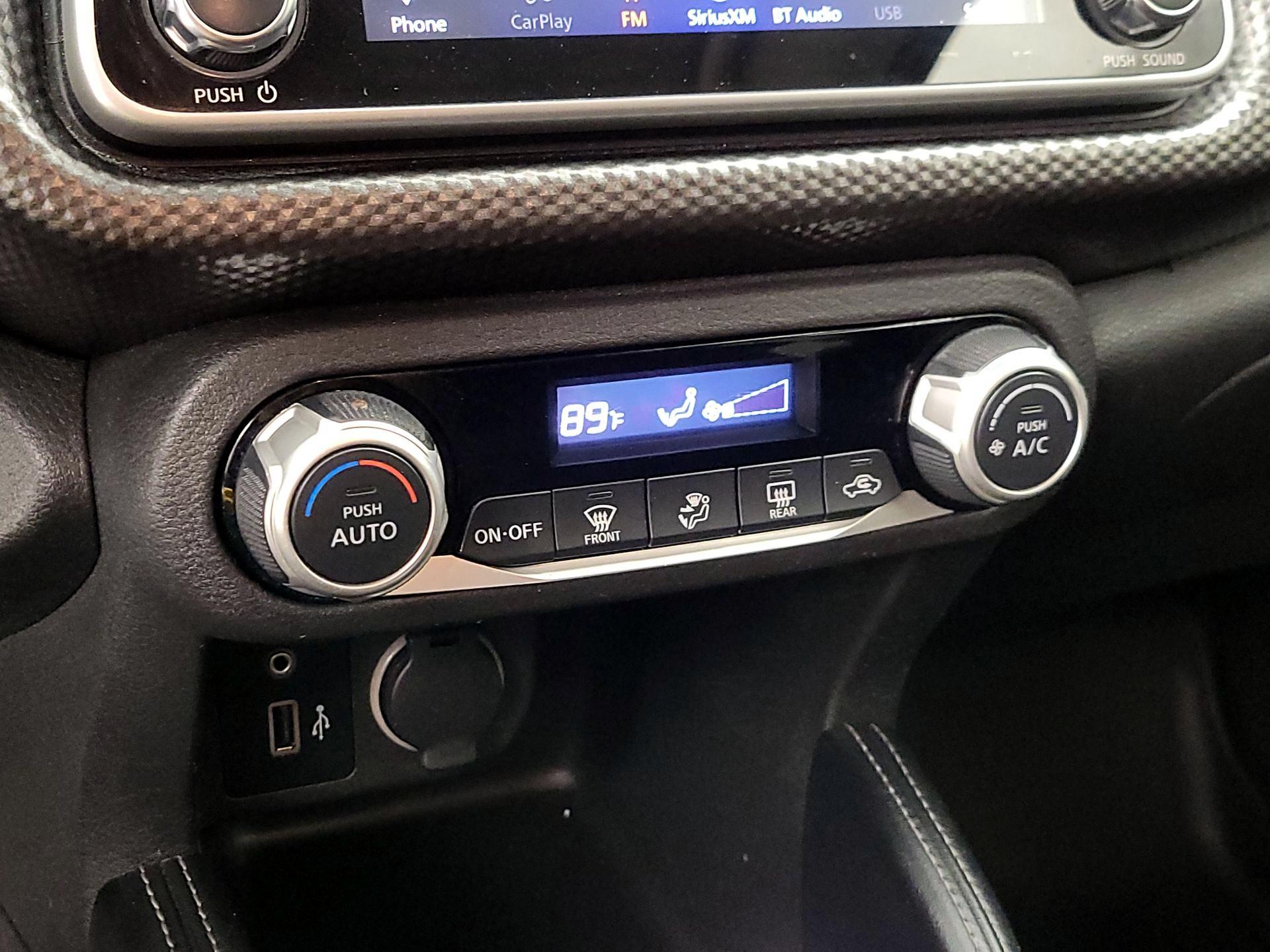 Thumbnail: 2020 Nissan Kicks - 15