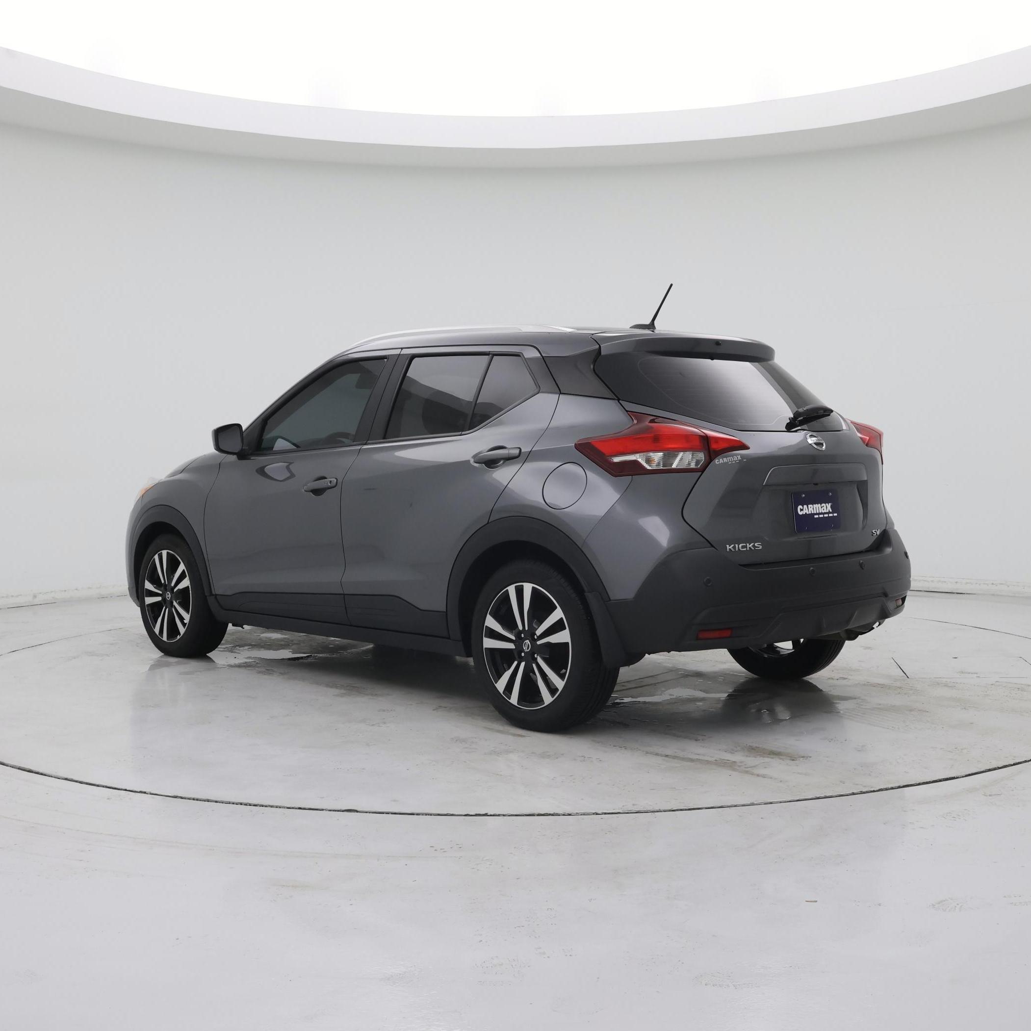 Thumbnail: 2020 Nissan Kicks - 2
