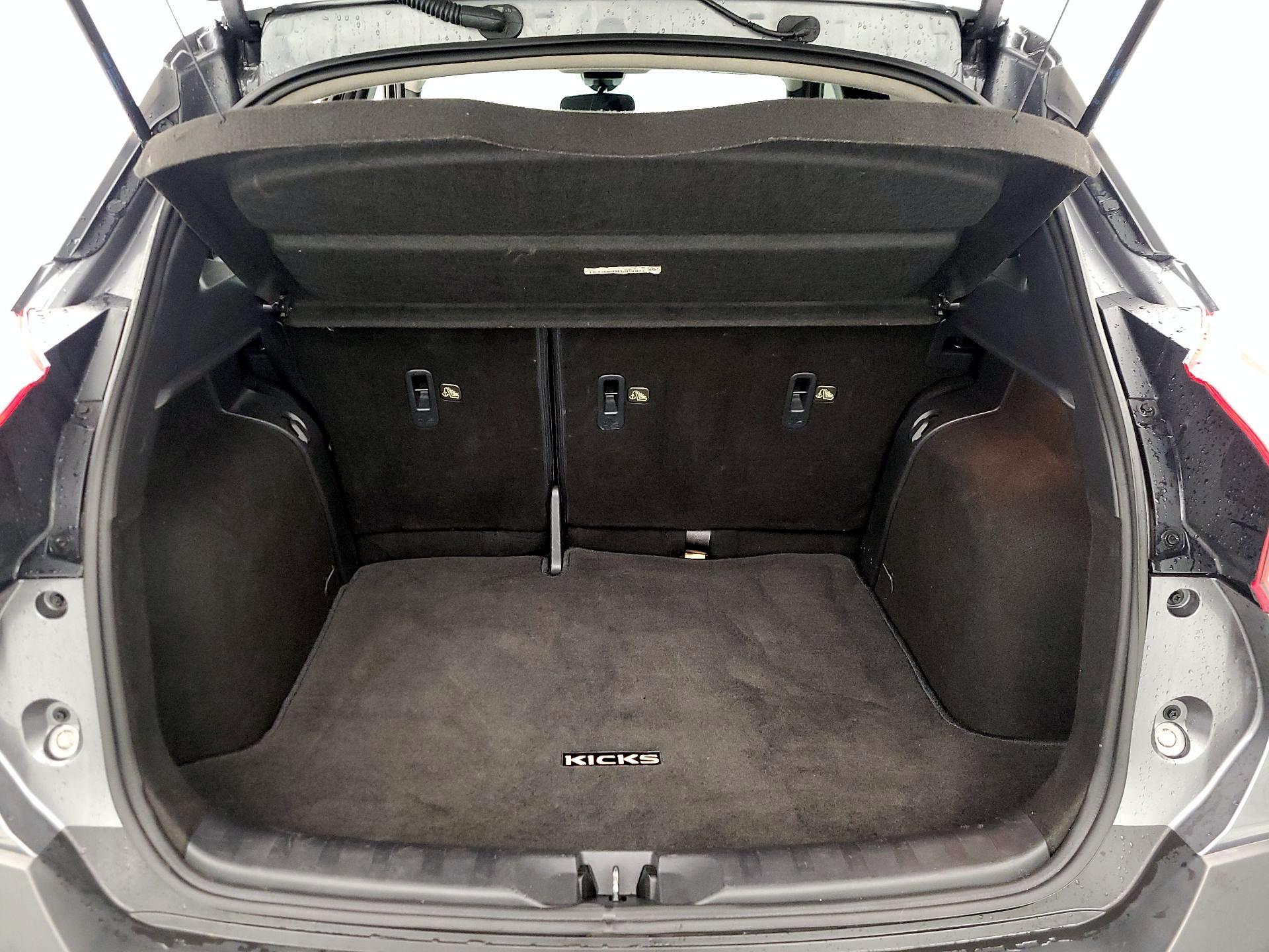 Thumbnail: 2020 Nissan Kicks - 19