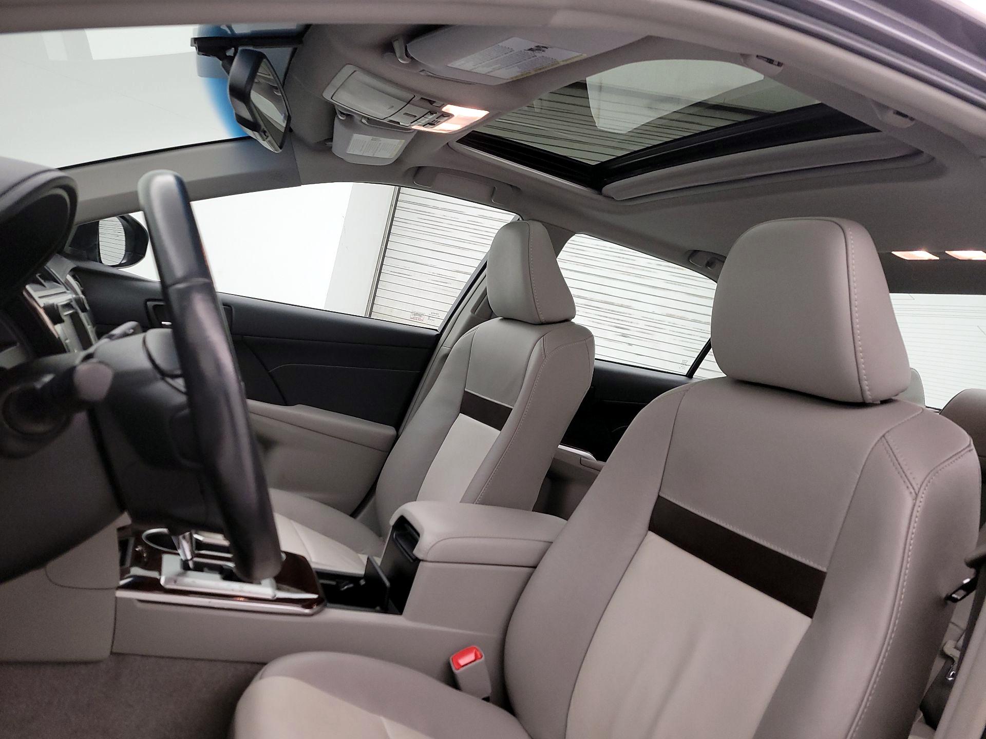 Thumbnail: 2014 Toyota Camry - 19