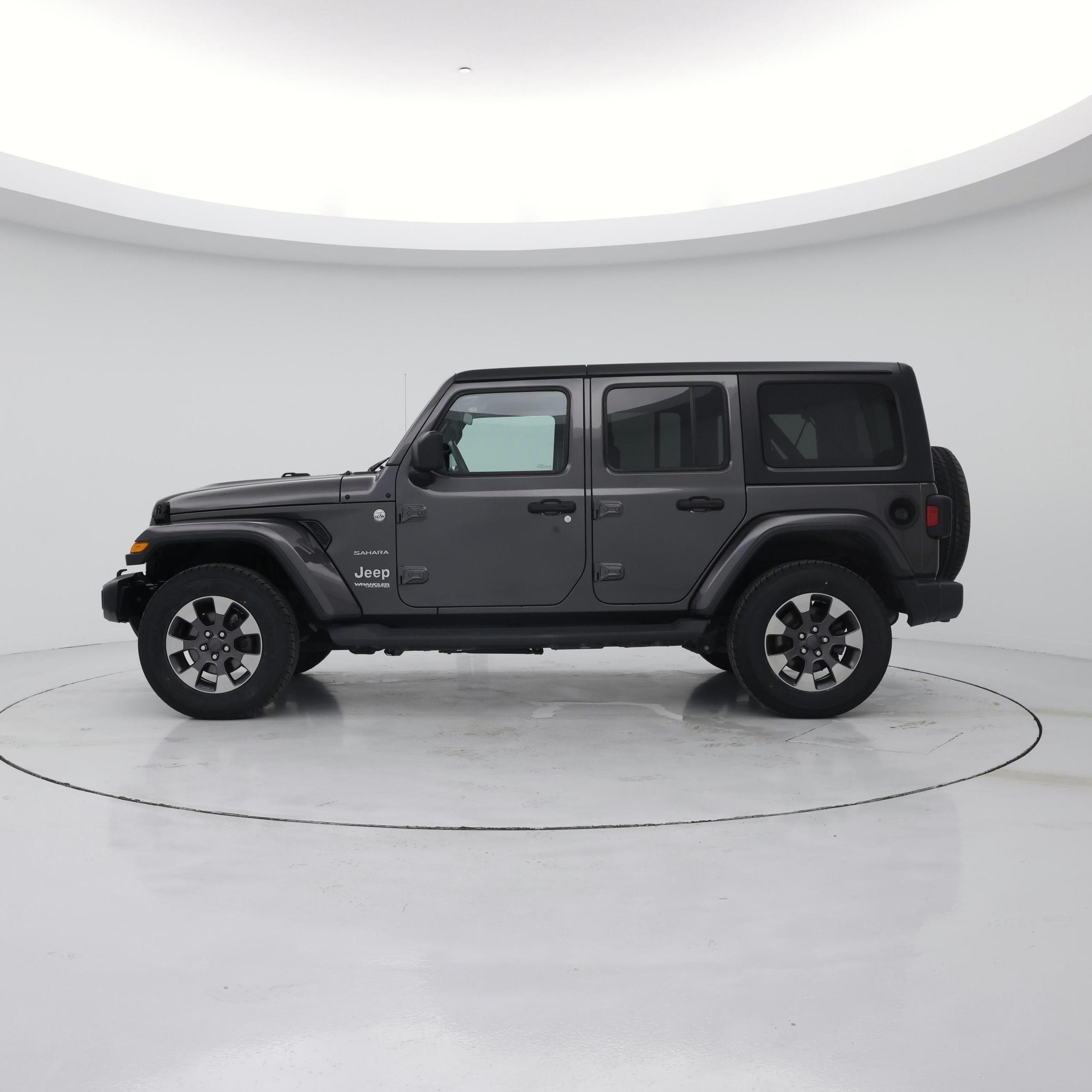 Thumbnail: 2018 Jeep Wrangler - 3