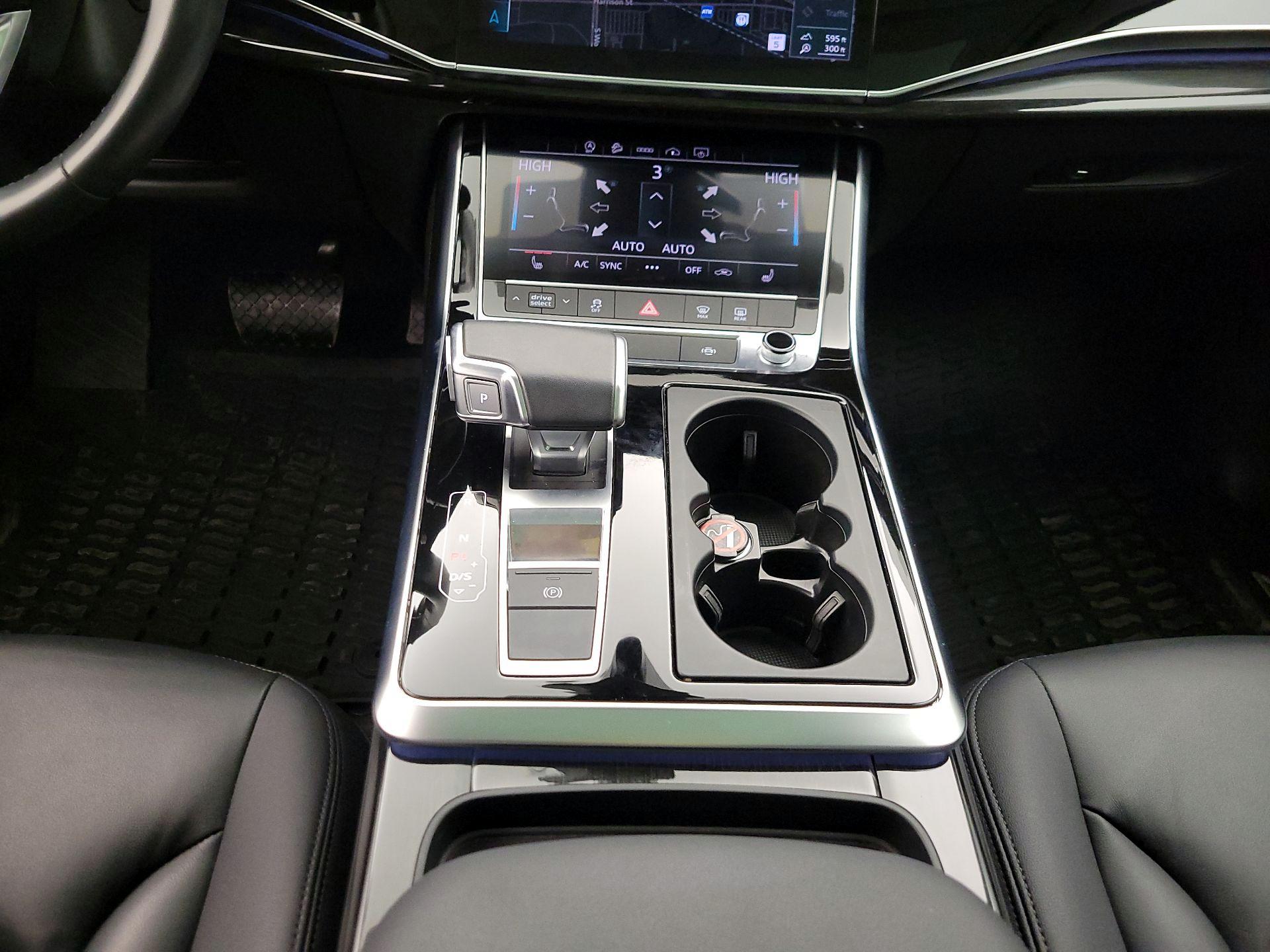 Thumbnail: 2023 Audi Q7 - 18