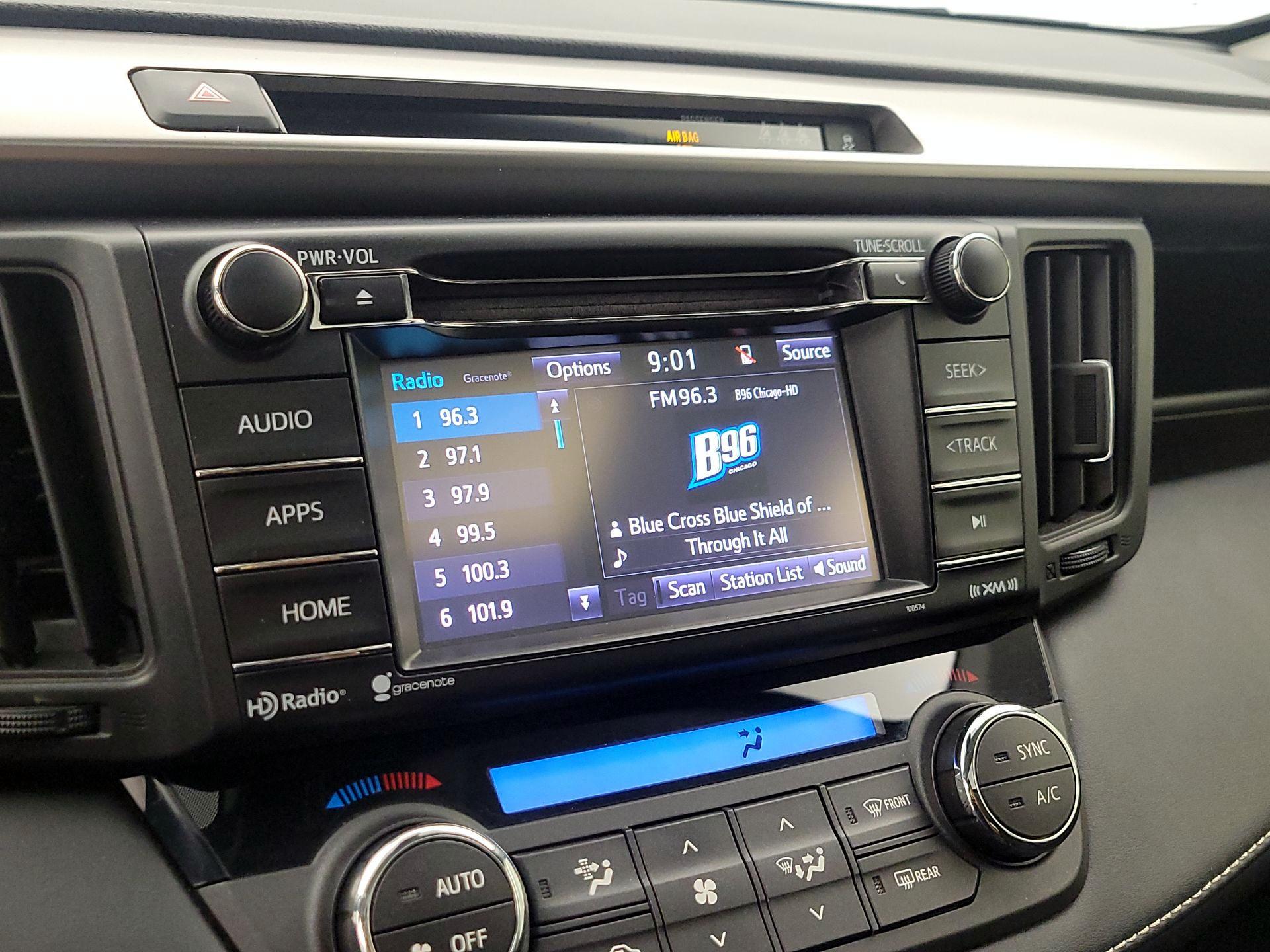 Thumbnail: 2017 Toyota RAV4 - 15