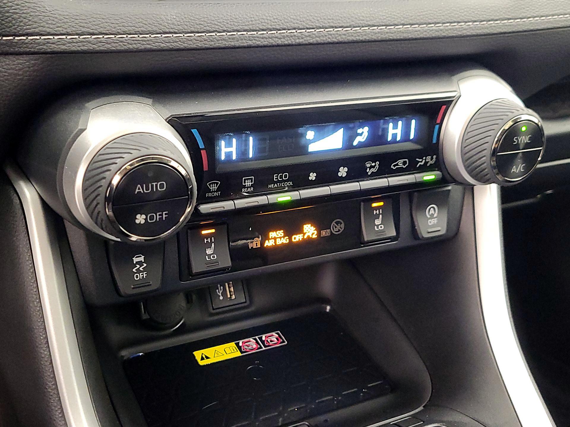 Thumbnail: 2023 Toyota RAV4 - 16