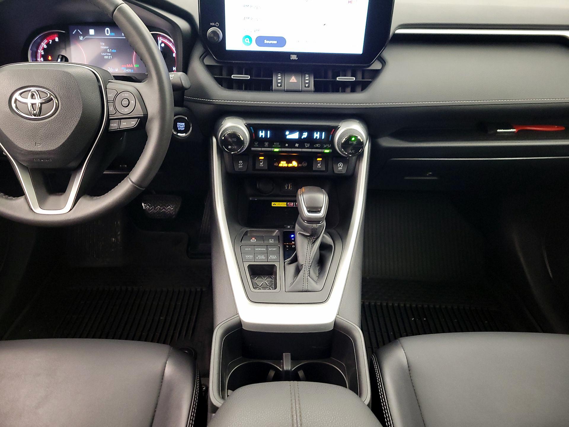 Thumbnail: 2023 Toyota RAV4 - 17