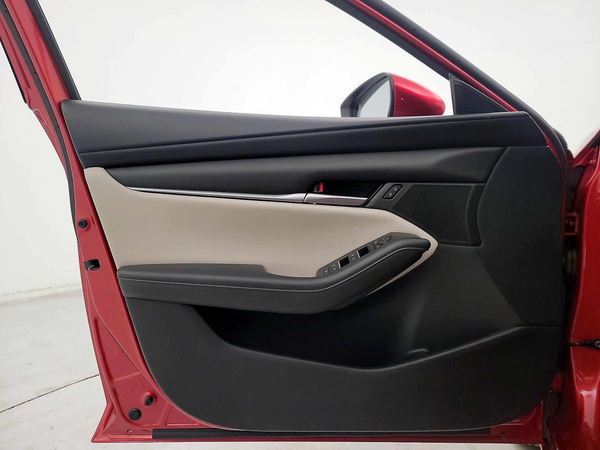 Thumbnail: 2020 Mazda Mazda3 - 12