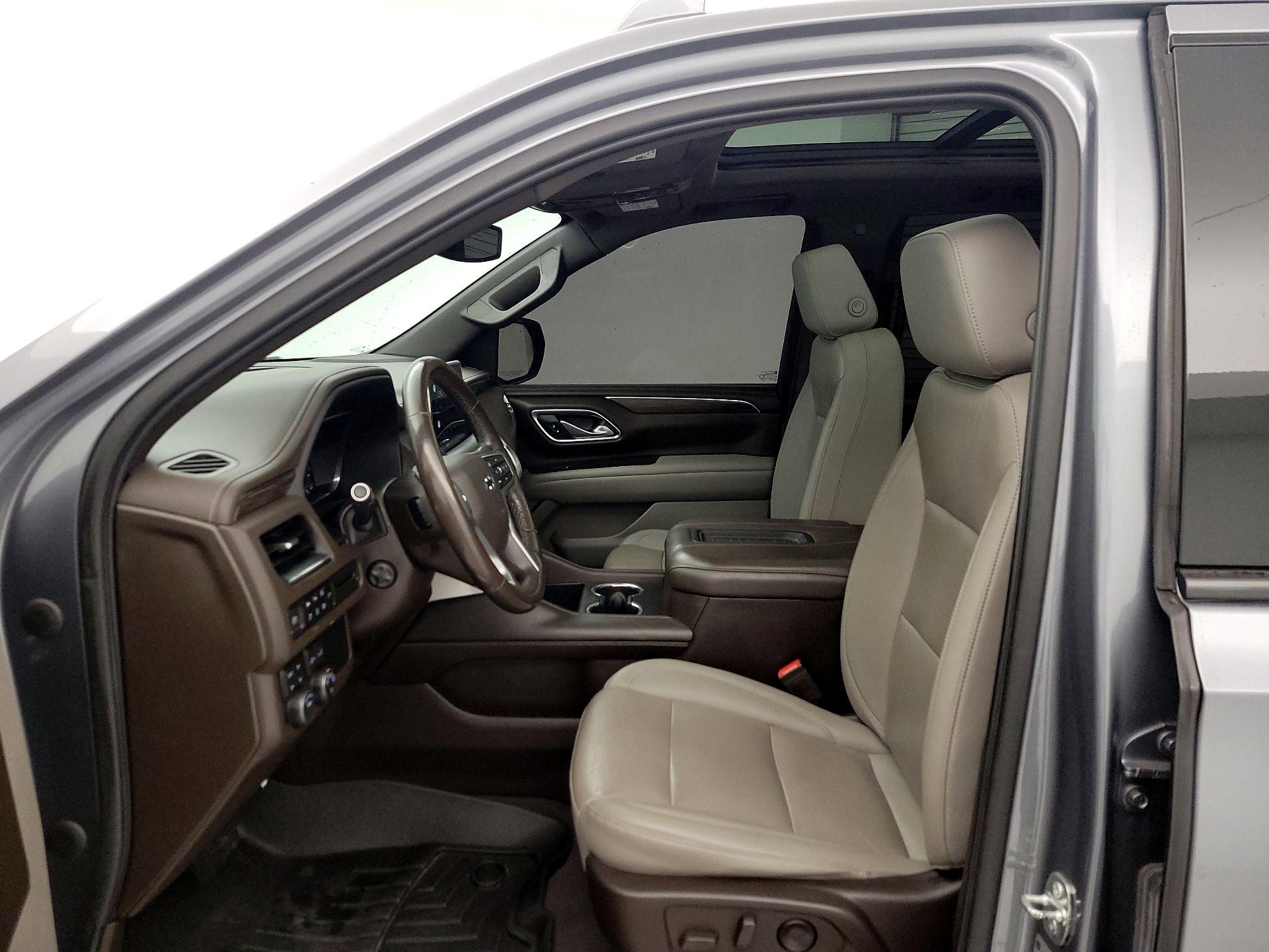 Thumbnail: 2022 Chevrolet Tahoe - 11