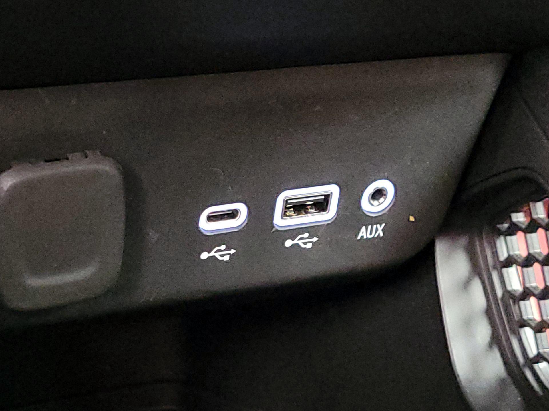 Thumbnail: 2023 Chevrolet TrailBlazer - 18