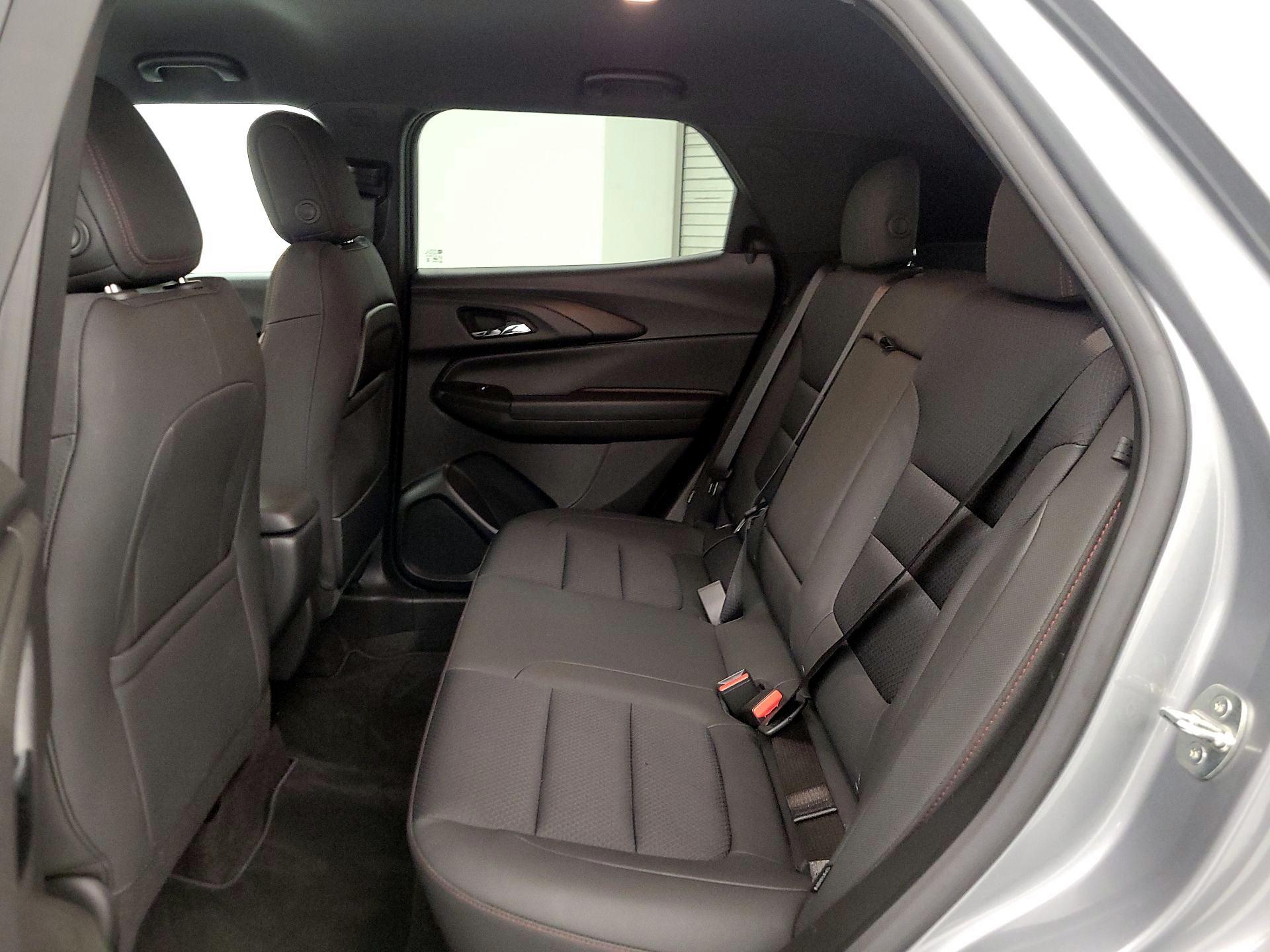 Thumbnail: 2023 Chevrolet TrailBlazer - 19