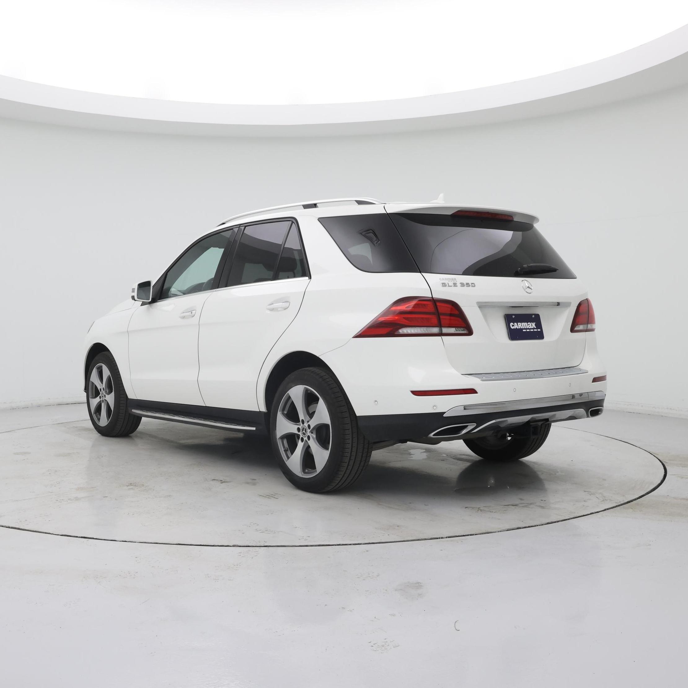 Thumbnail: 2017 Mercedes-Benz GLE - 2