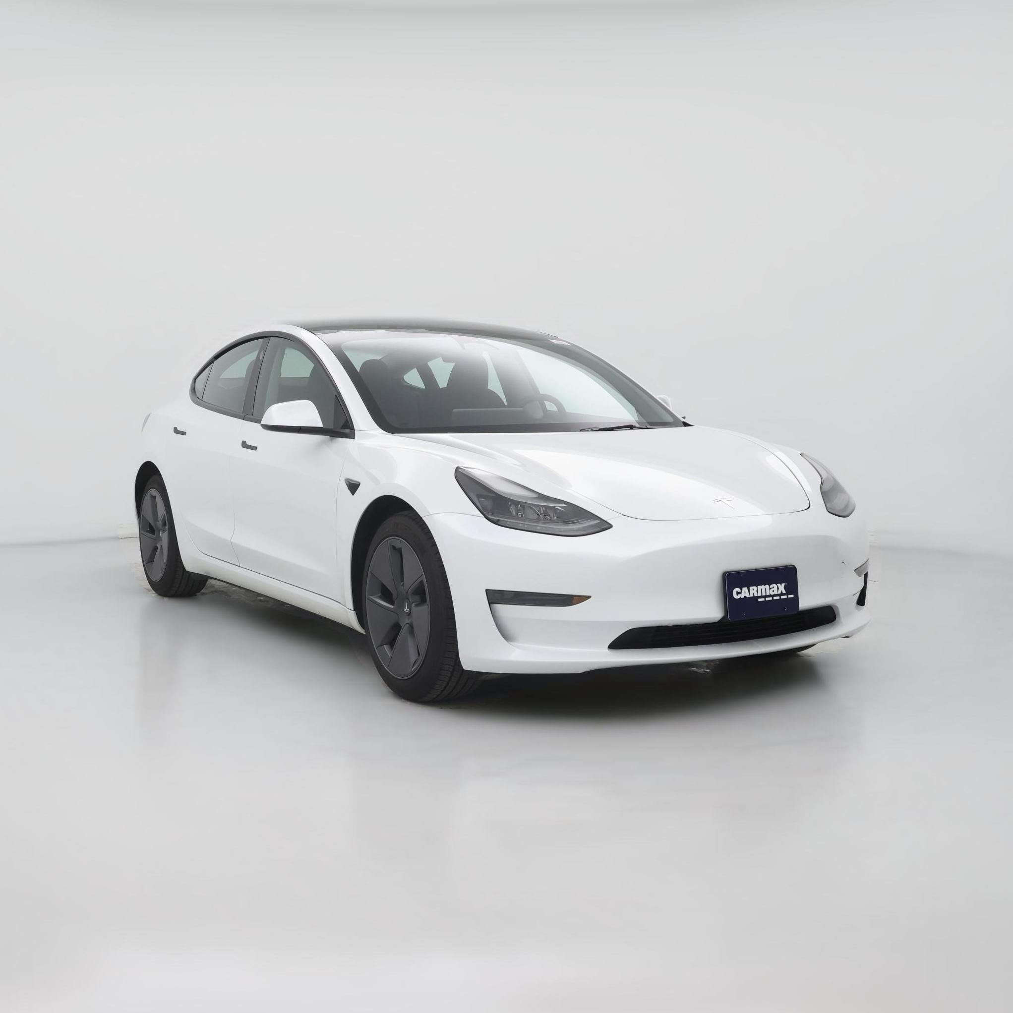 Thumbnail: 2023 Tesla Model 3 - 1