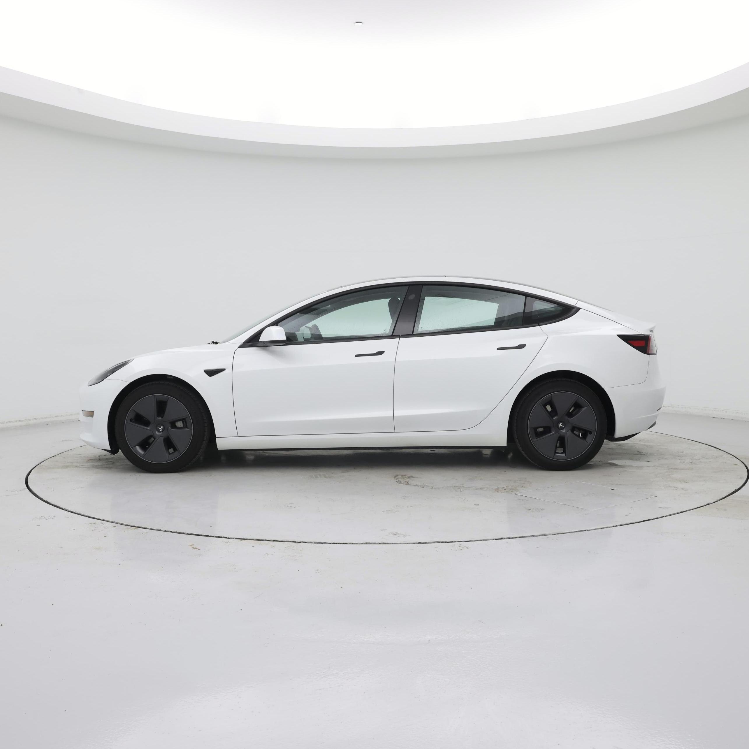 Thumbnail: 2023 Tesla Model 3 - 3