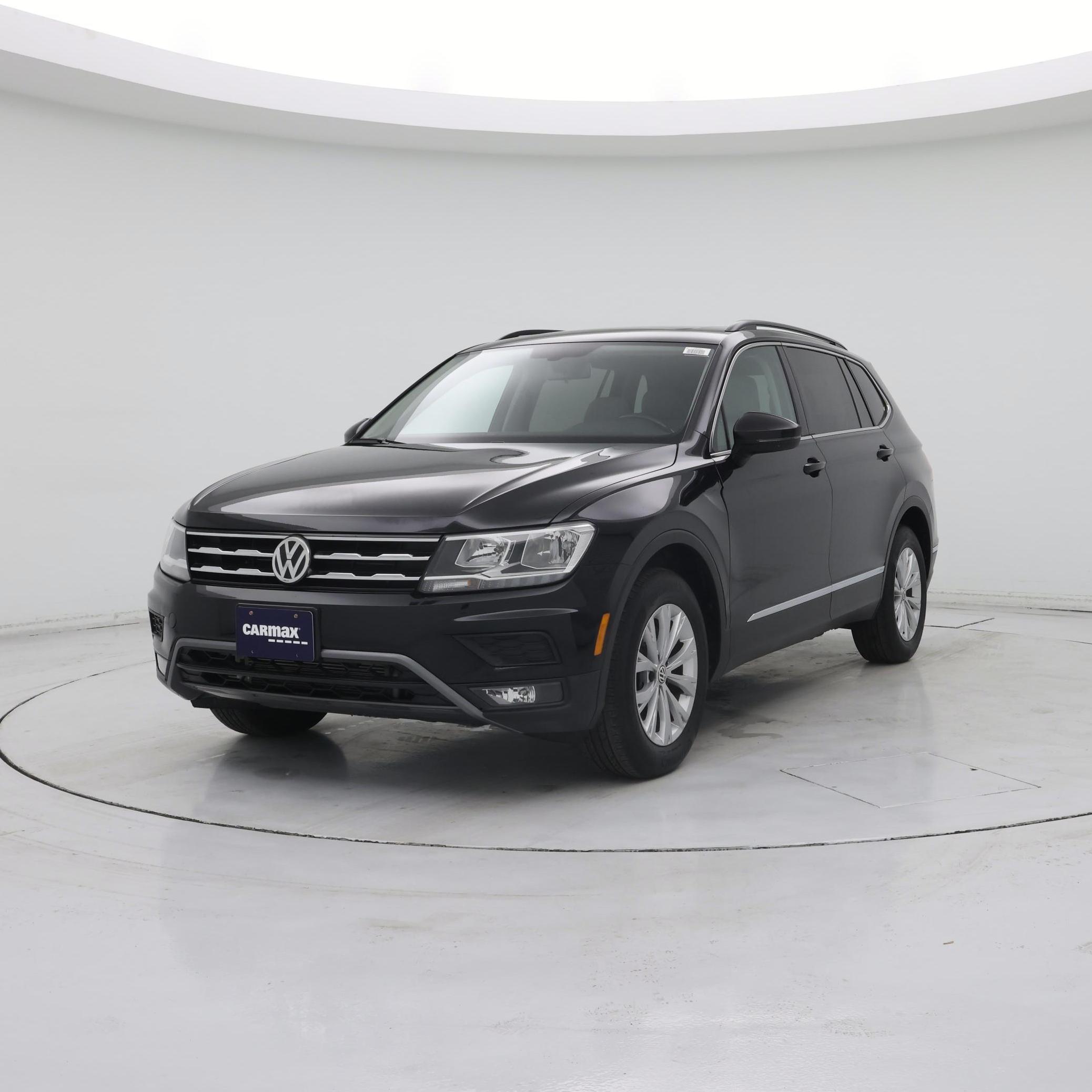Thumbnail: 2018 Volkswagen Tiguan - 4