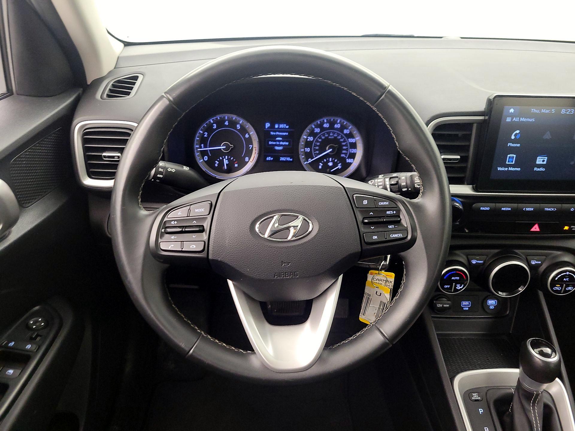 Thumbnail: 2020 Hyundai Venue - 10