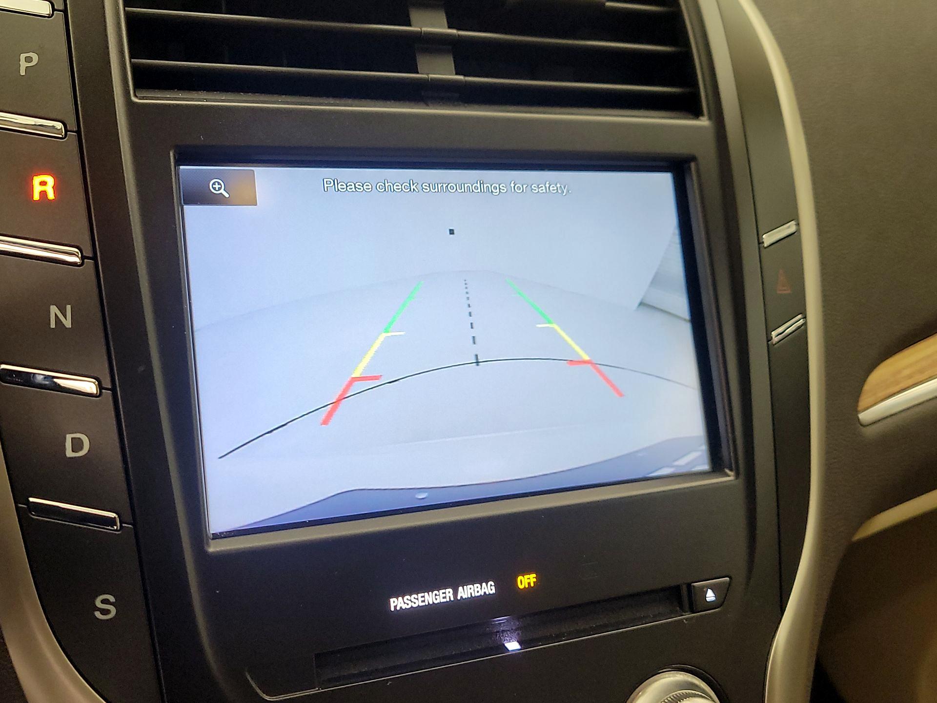 Thumbnail: 2015 Lincoln MKC - 15