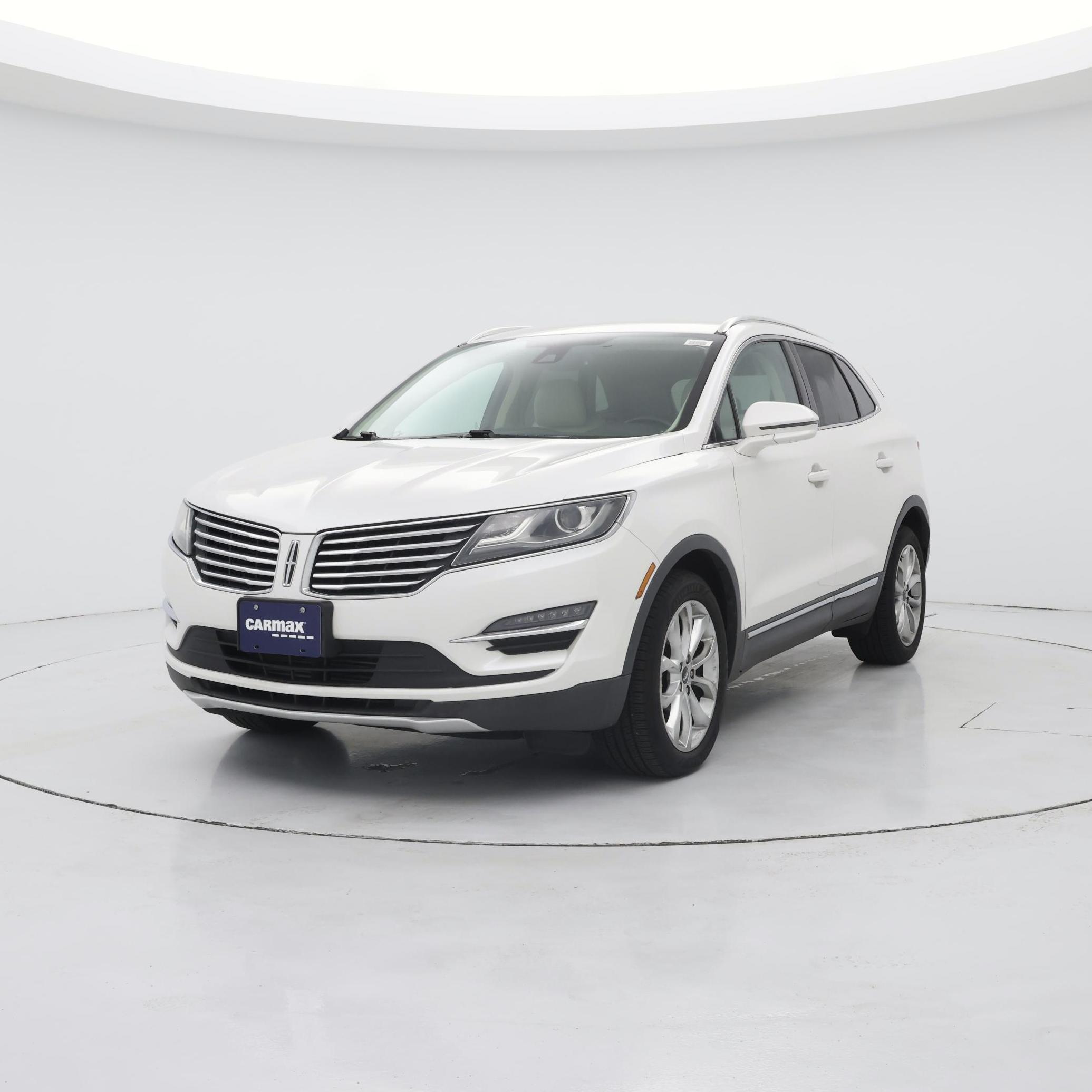 Thumbnail: 2015 Lincoln MKC - 4