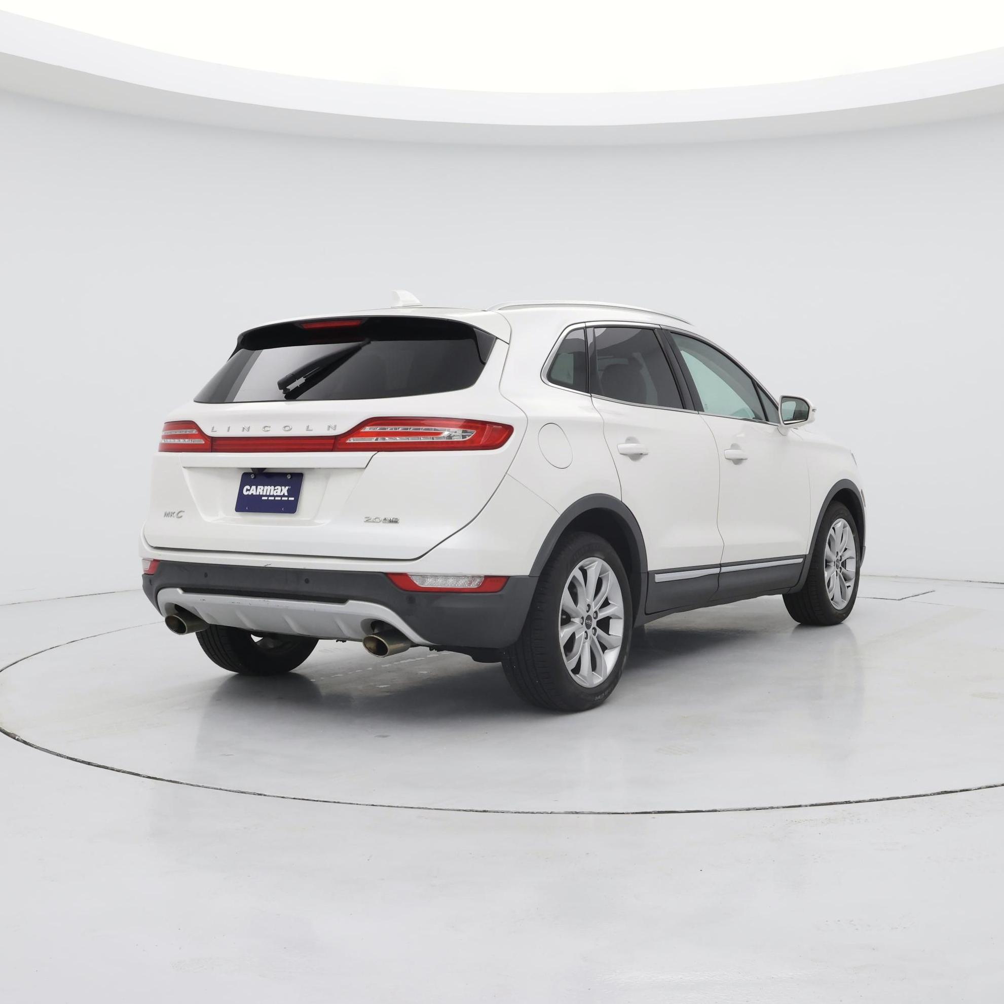 Thumbnail: 2015 Lincoln MKC - 8