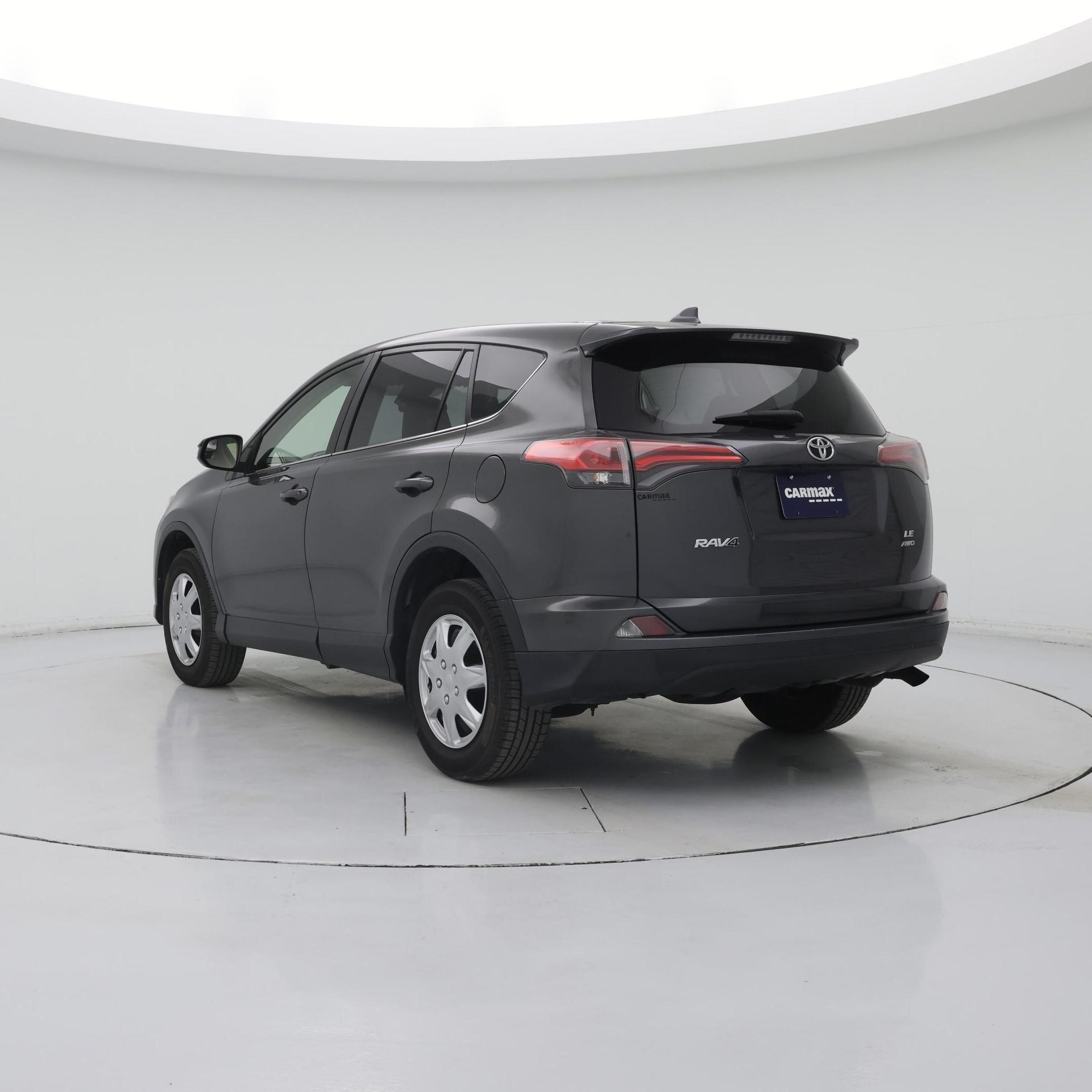 Thumbnail: 2018 Toyota RAV4 - 2