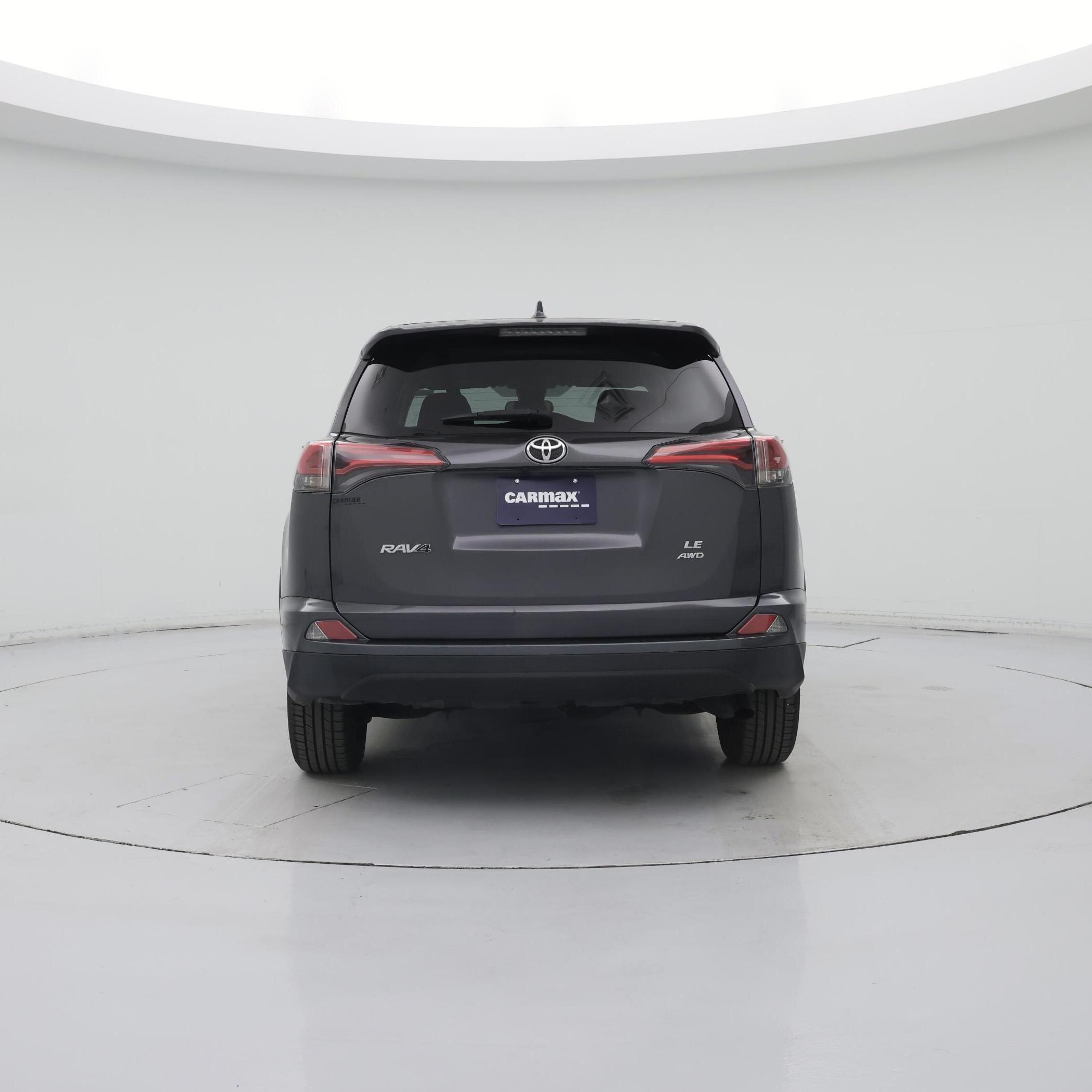 Thumbnail: 2018 Toyota RAV4 - 6