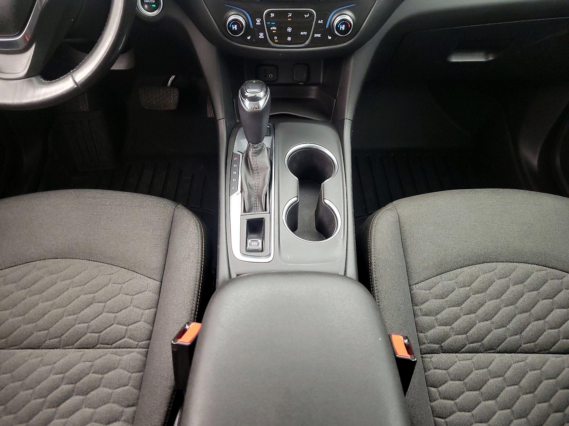 Thumbnail: 2018 Chevrolet Equinox - 17