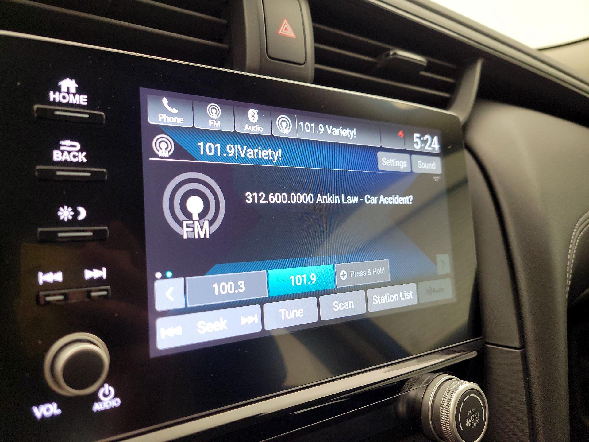 Thumbnail: 2019 Honda Insight - 15