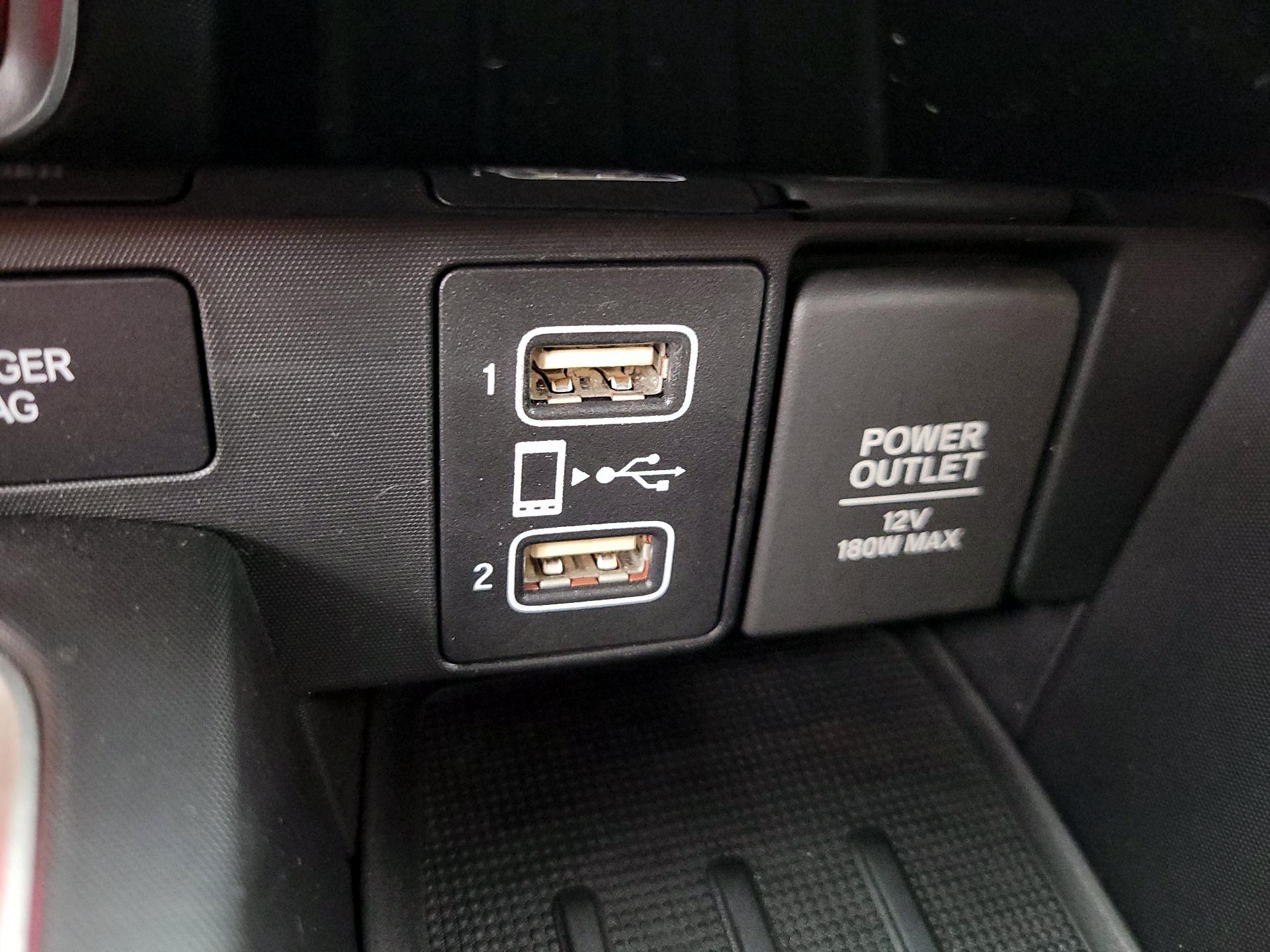 Thumbnail: 2019 Honda Insight - 18