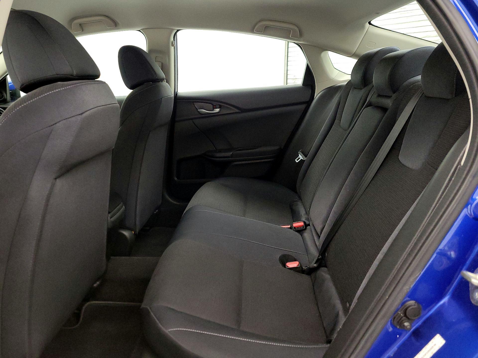 Thumbnail: 2019 Honda Insight - 19