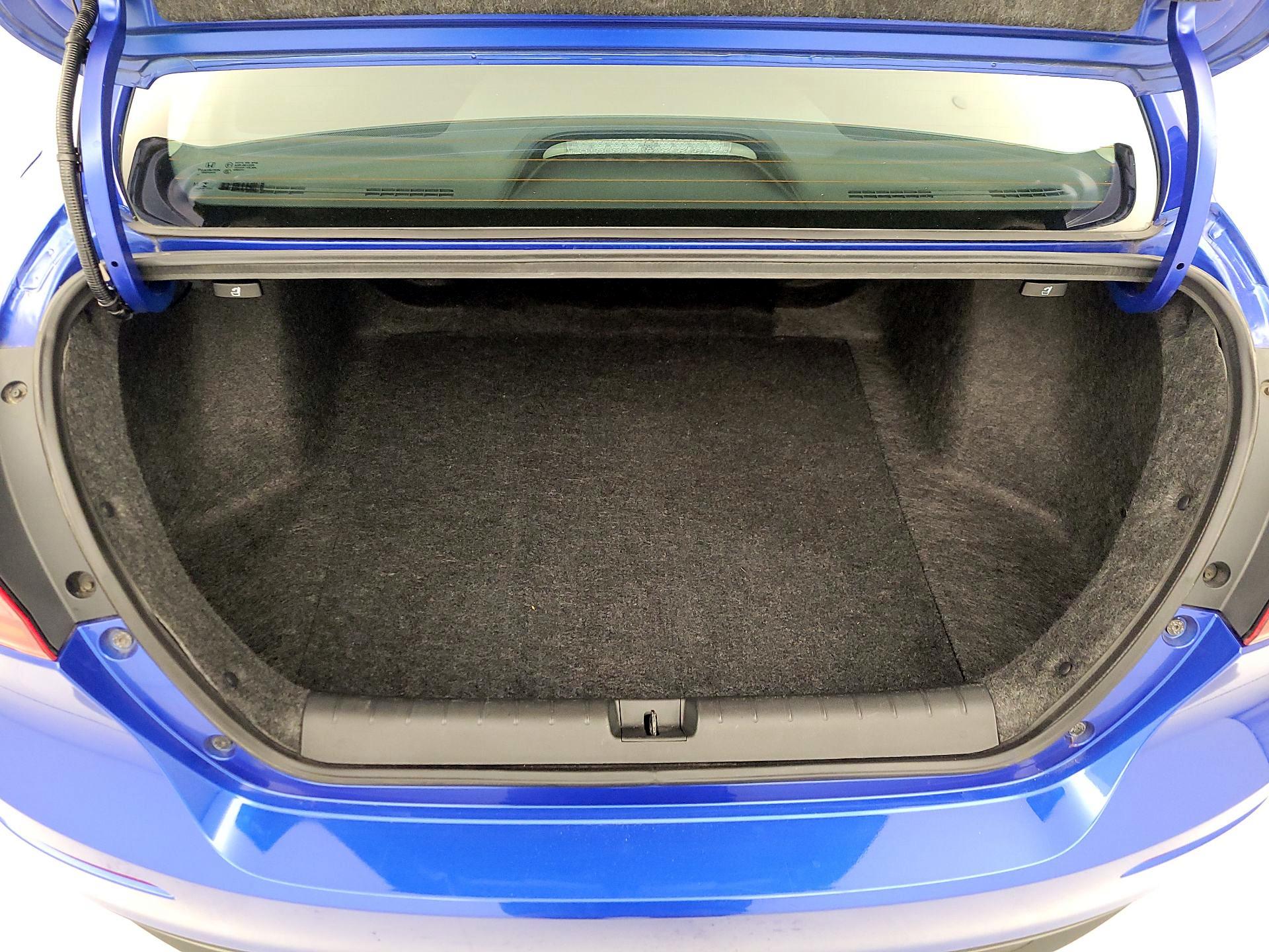 Thumbnail: 2019 Honda Insight - 20