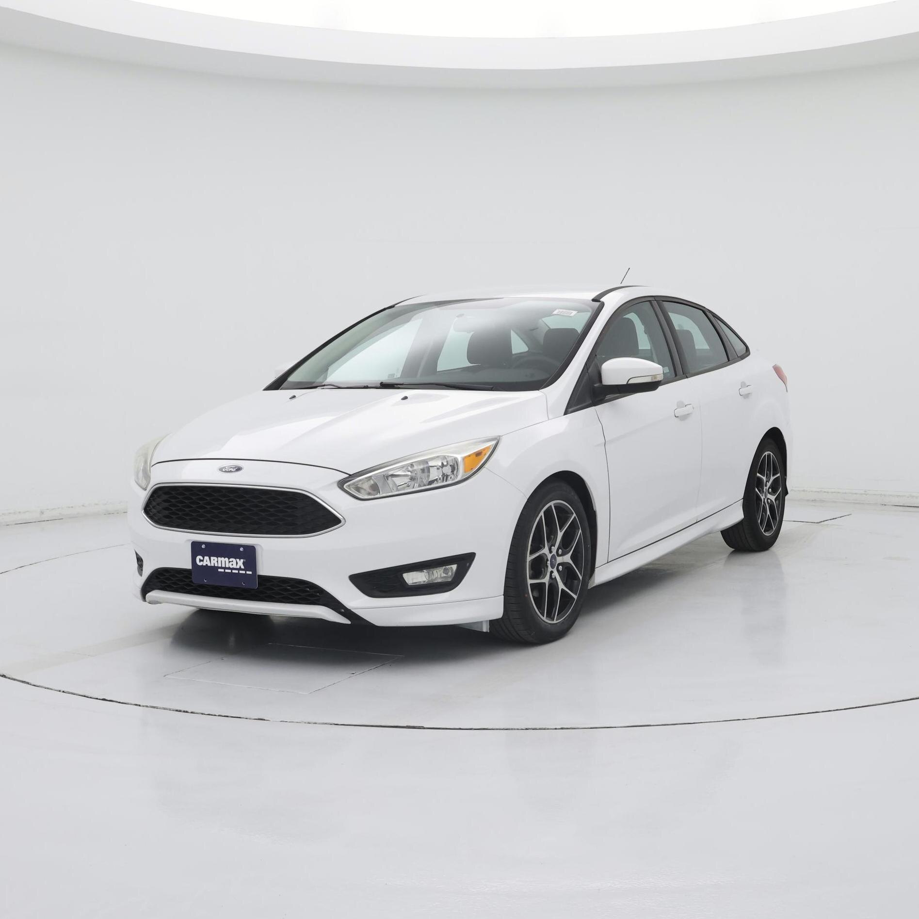 Thumbnail: 2015 Ford Focus - 4