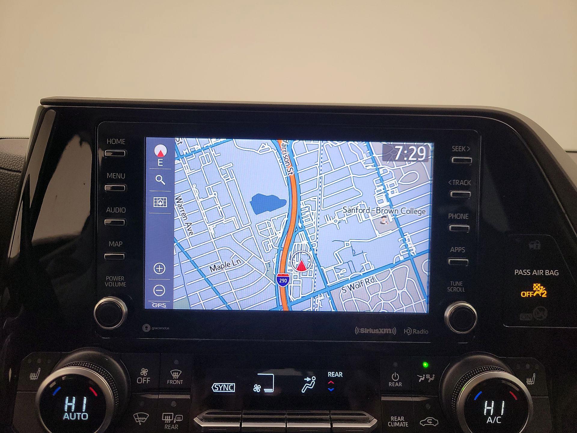 Thumbnail: 2020 Toyota Highlander - 14