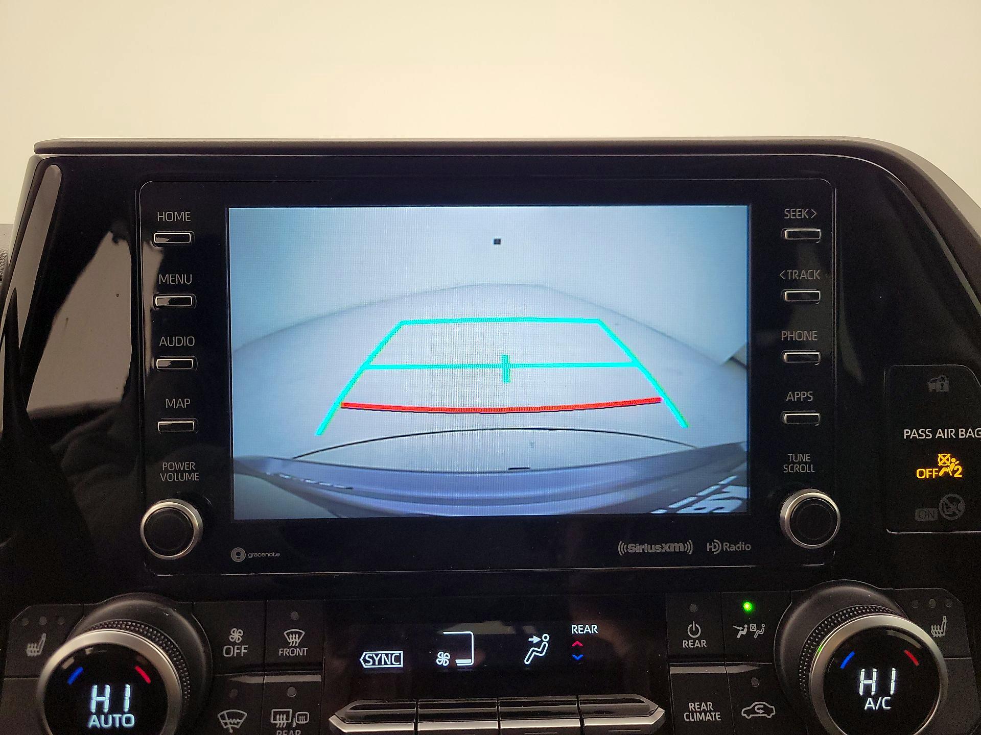 Thumbnail: 2020 Toyota Highlander - 15