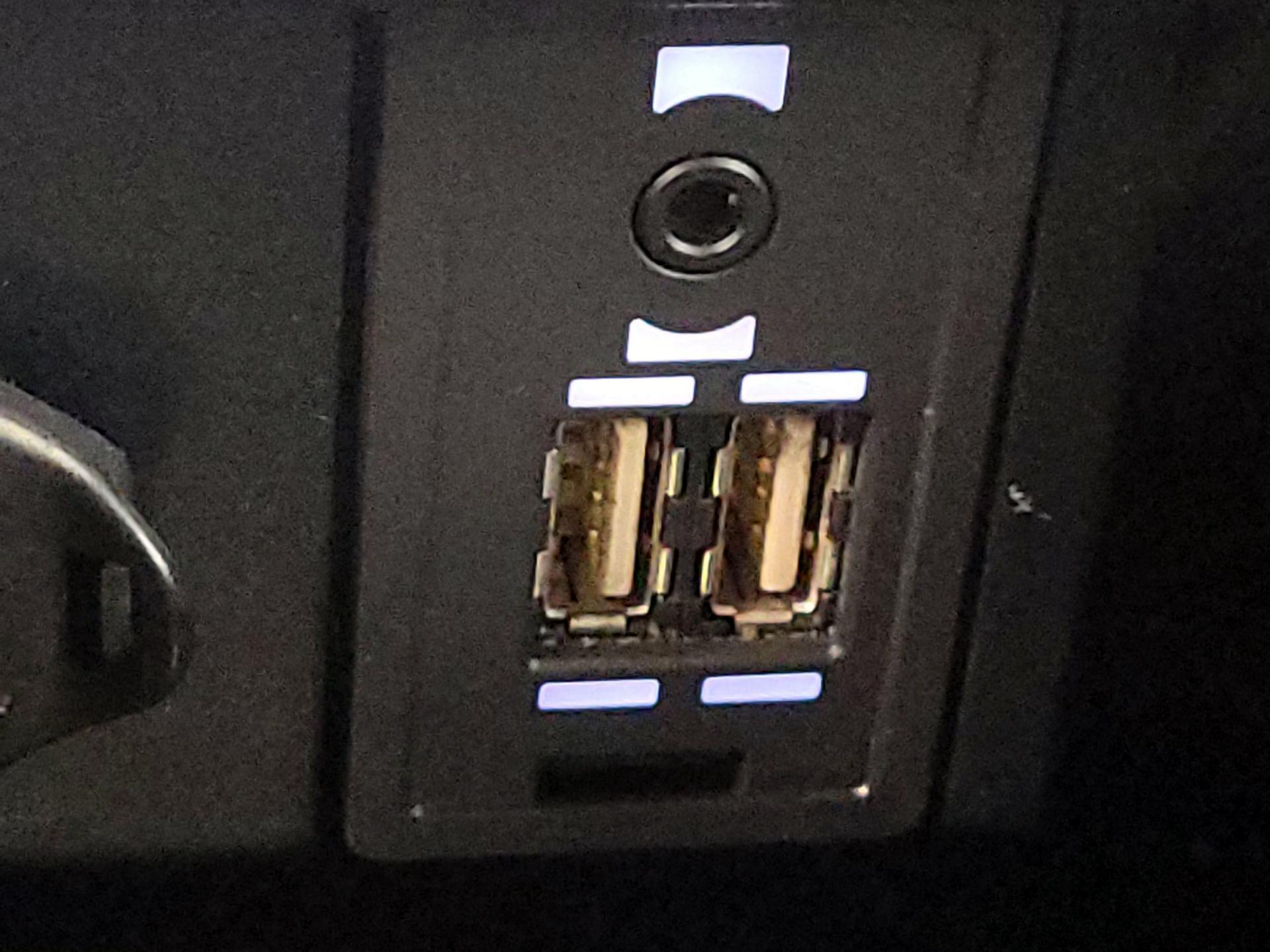 Thumbnail: 2015 Lexus GS - 18