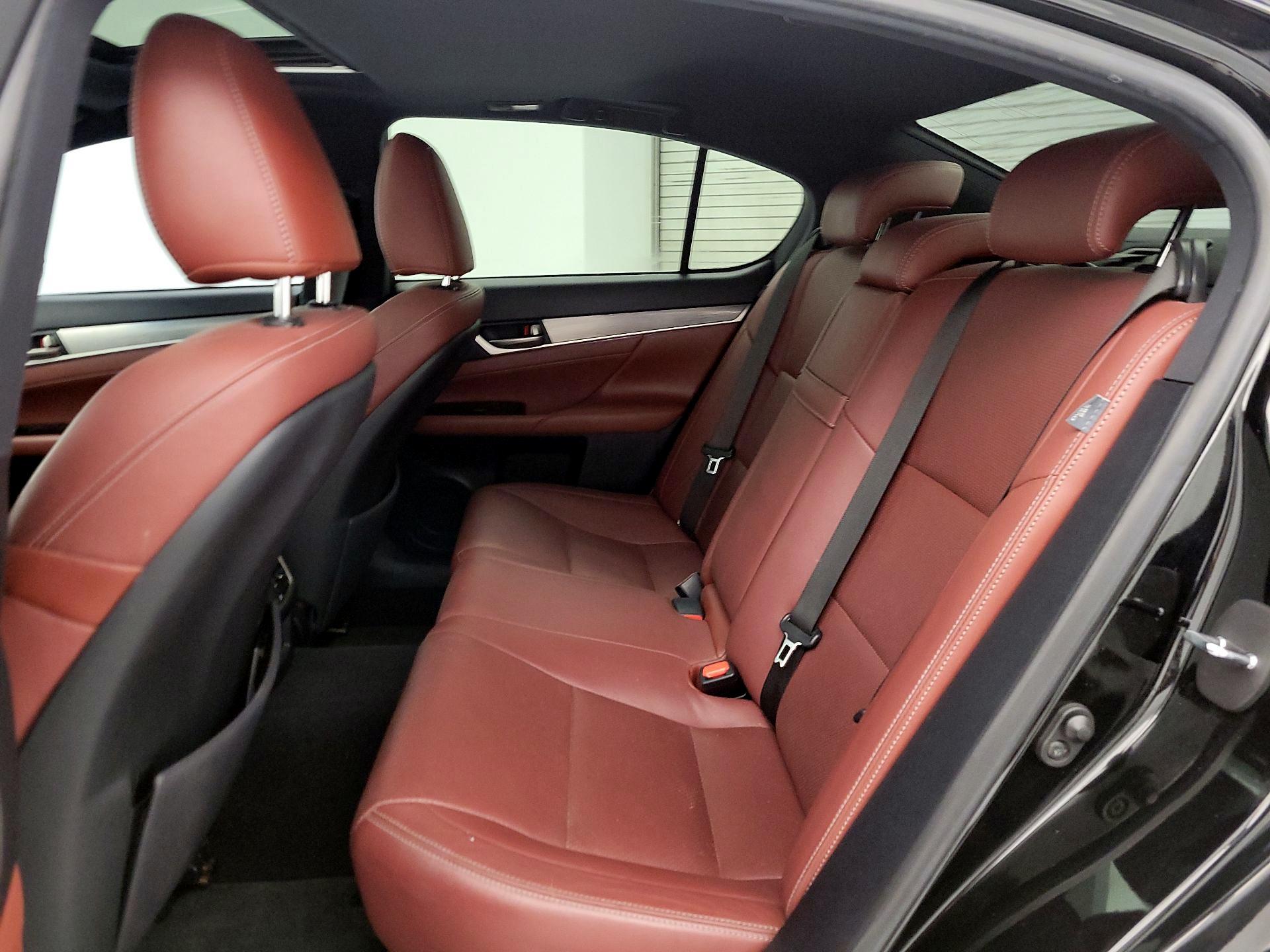 Thumbnail: 2015 Lexus GS - 20