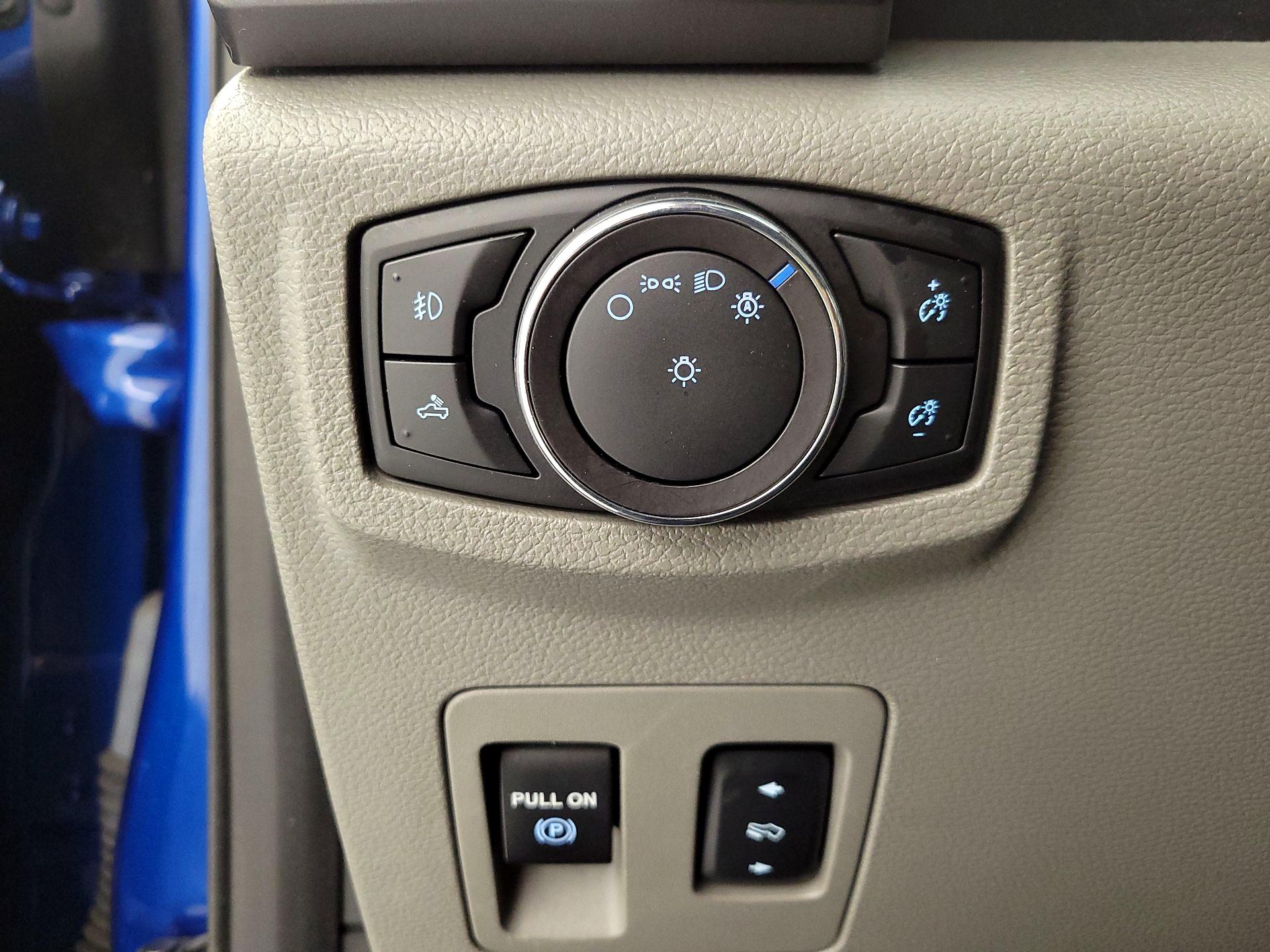 Thumbnail: 2018 Ford F-150 - 13